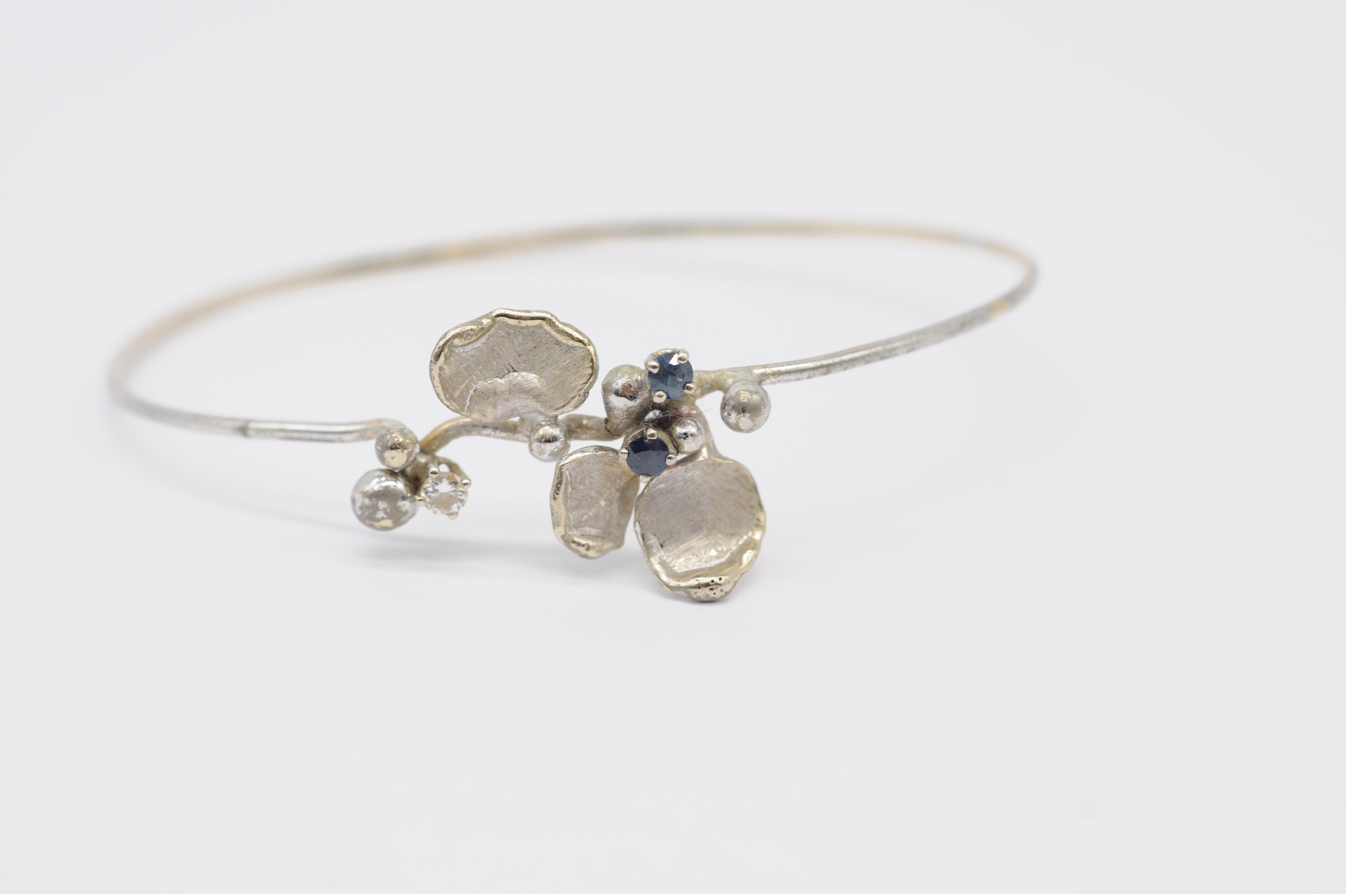 Magnifique bracelet Wurzbacher en or blanc 18 carats avec diamants et saphirs en vente 9