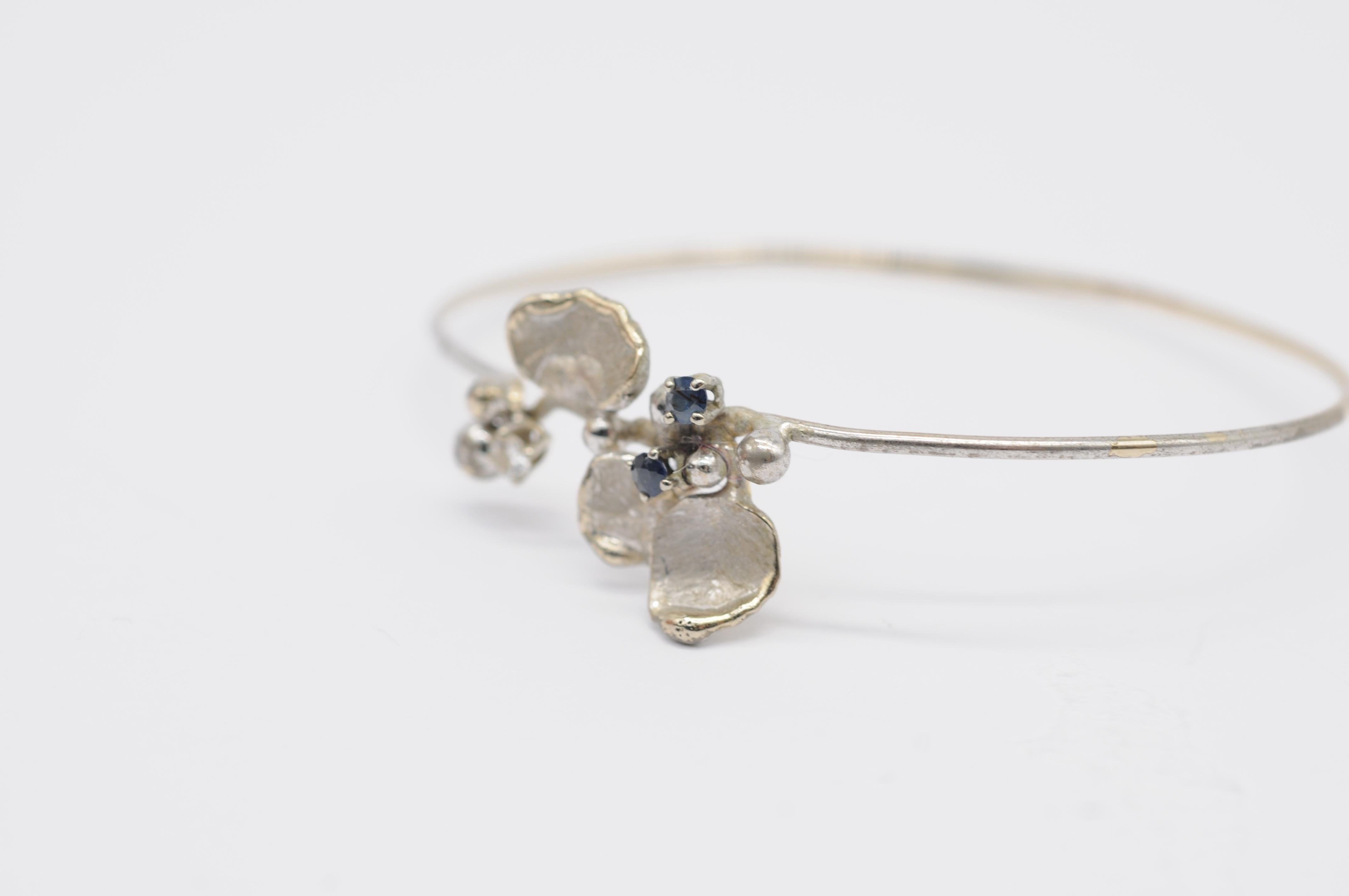 Magnifique bracelet Wurzbacher en or blanc 18 carats avec diamants et saphirs en vente 12
