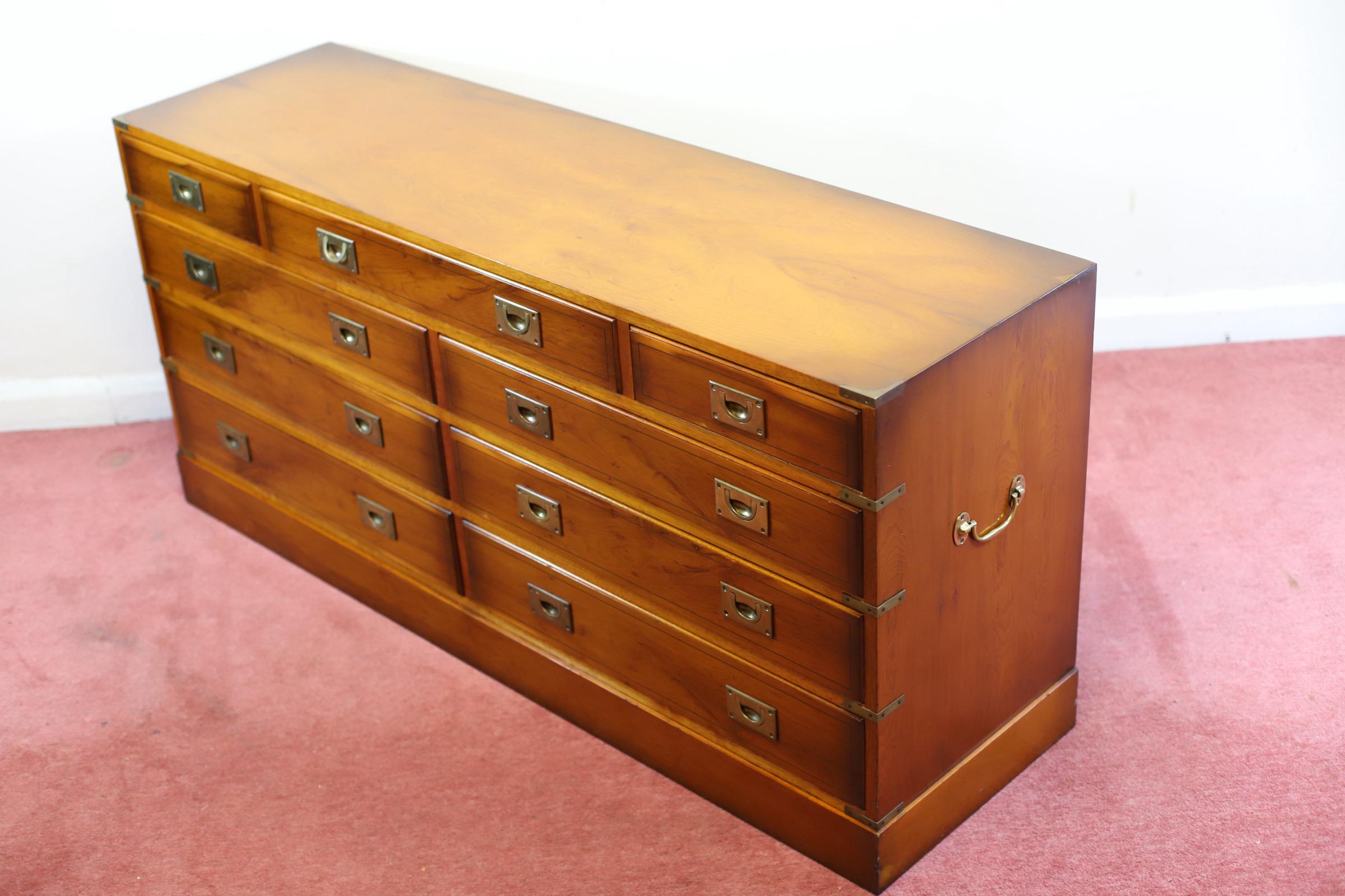 Magnifique Sidebord de Campagne Militaire en Wood Wood en vente 4