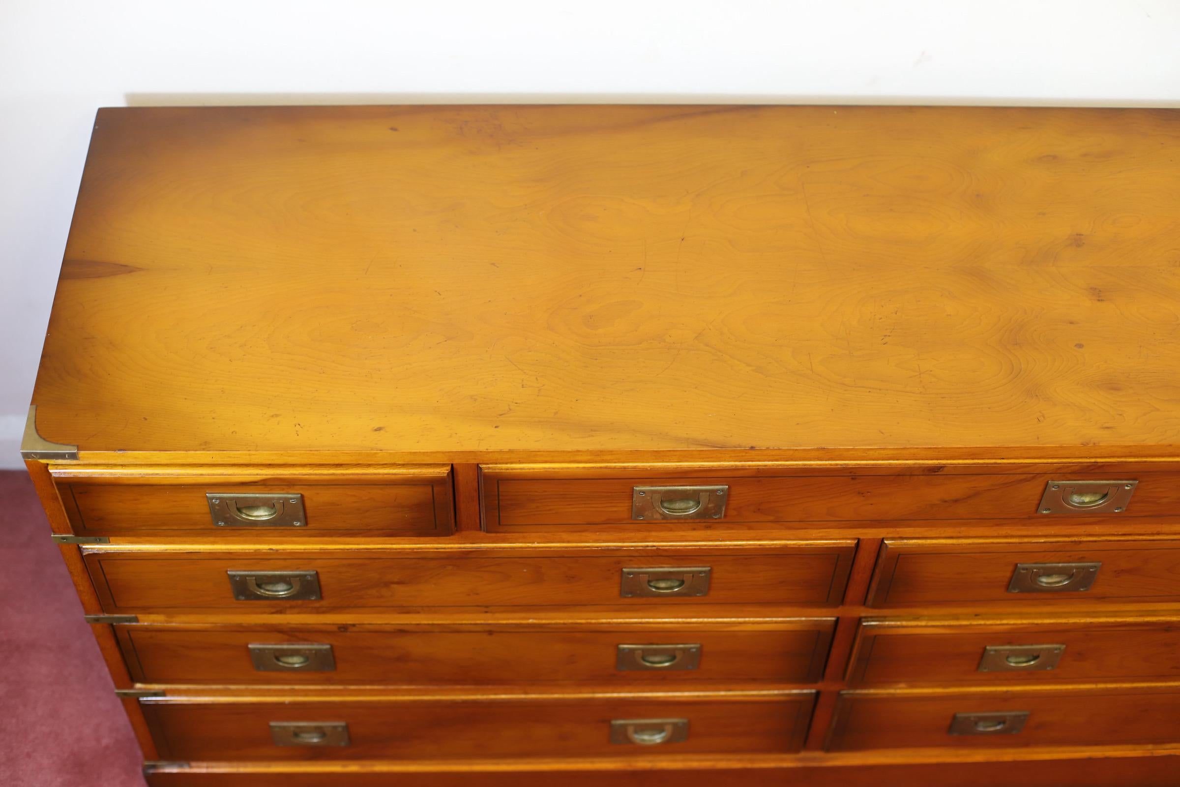 Magnifique Sidebord de Campagne Militaire en Wood Wood en vente 8