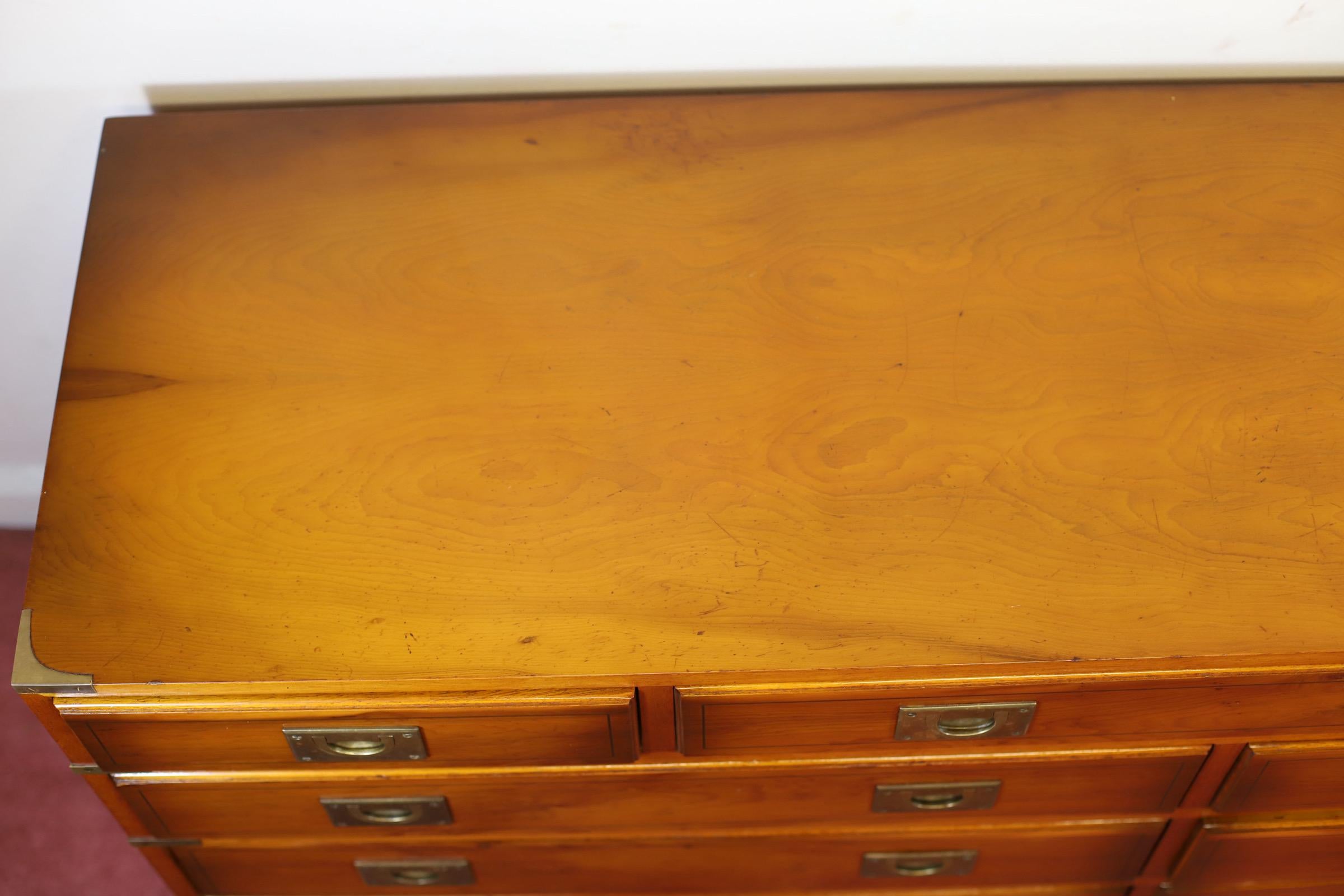 Magnifique Sidebord de Campagne Militaire en Wood Wood en vente 10