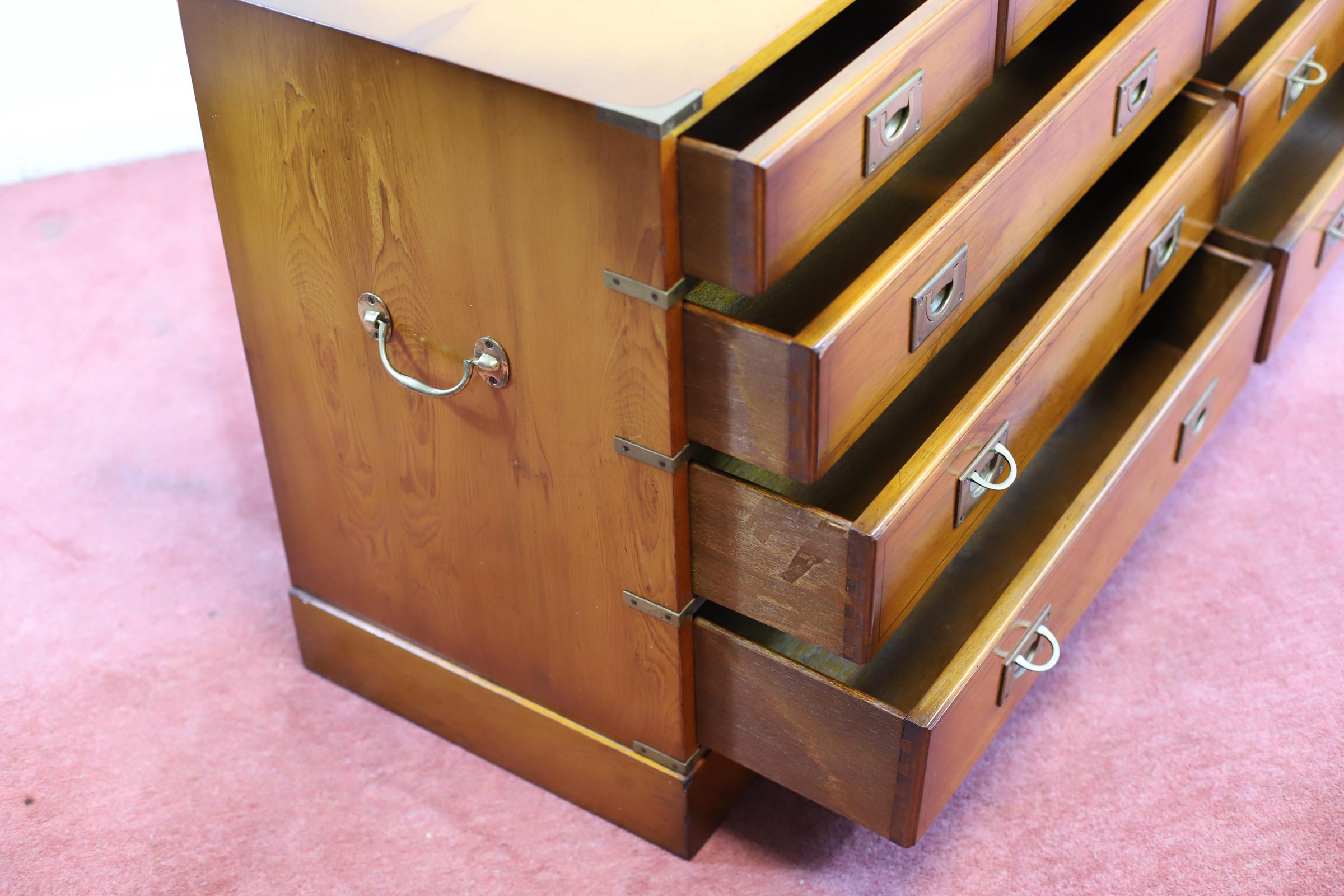 Magnifique Sidebord de Campagne Militaire en Wood Wood en vente 1
