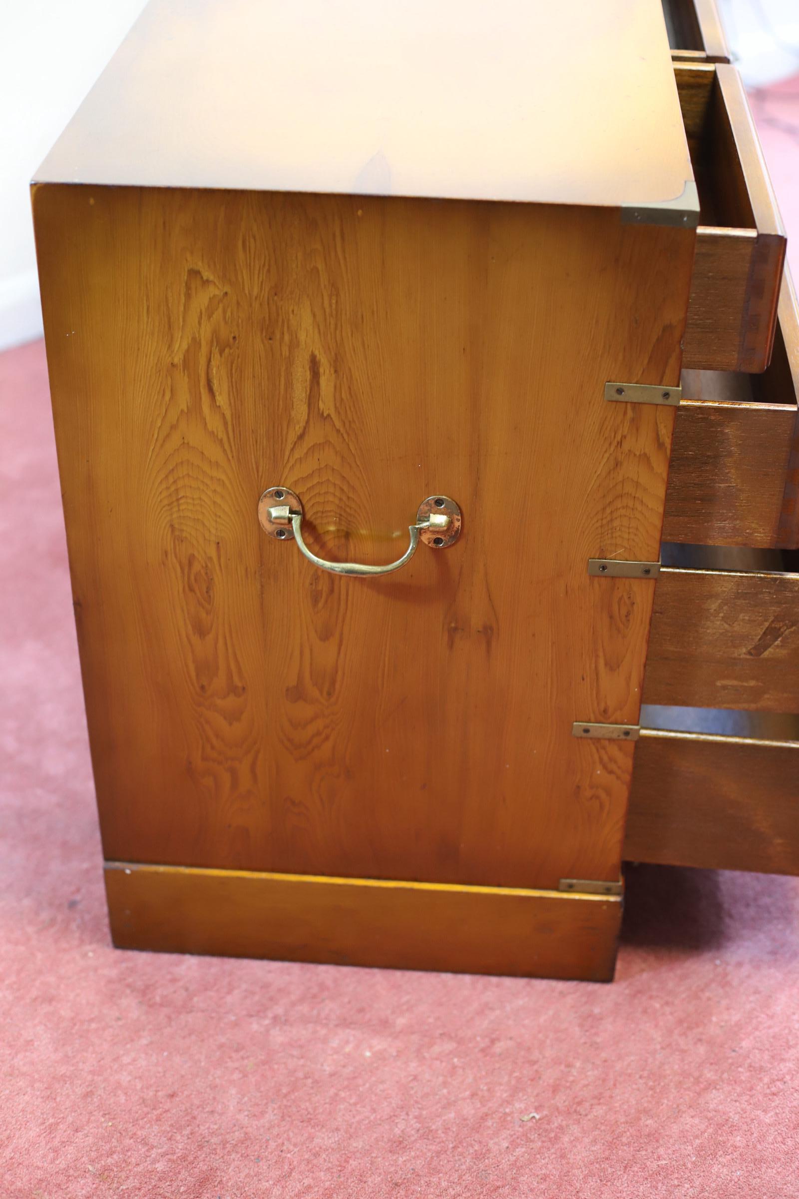 Magnifique Sidebord de Campagne Militaire en Wood Wood en vente 3