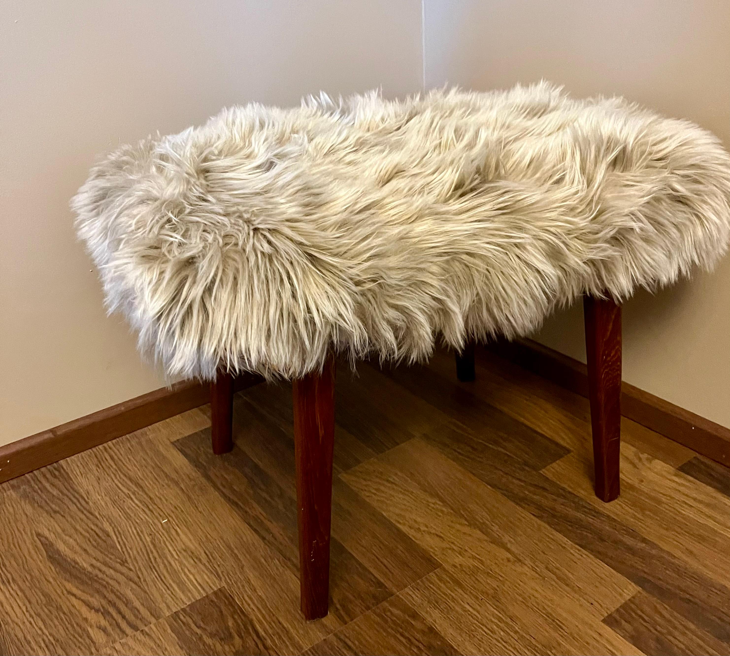 Beautifull Finnish Ottomans/stool -1950 For Sale 2