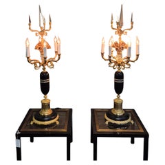 Preciosas lámparas de pie doradas y doradas a fuego diseñadas por Gianni Versace