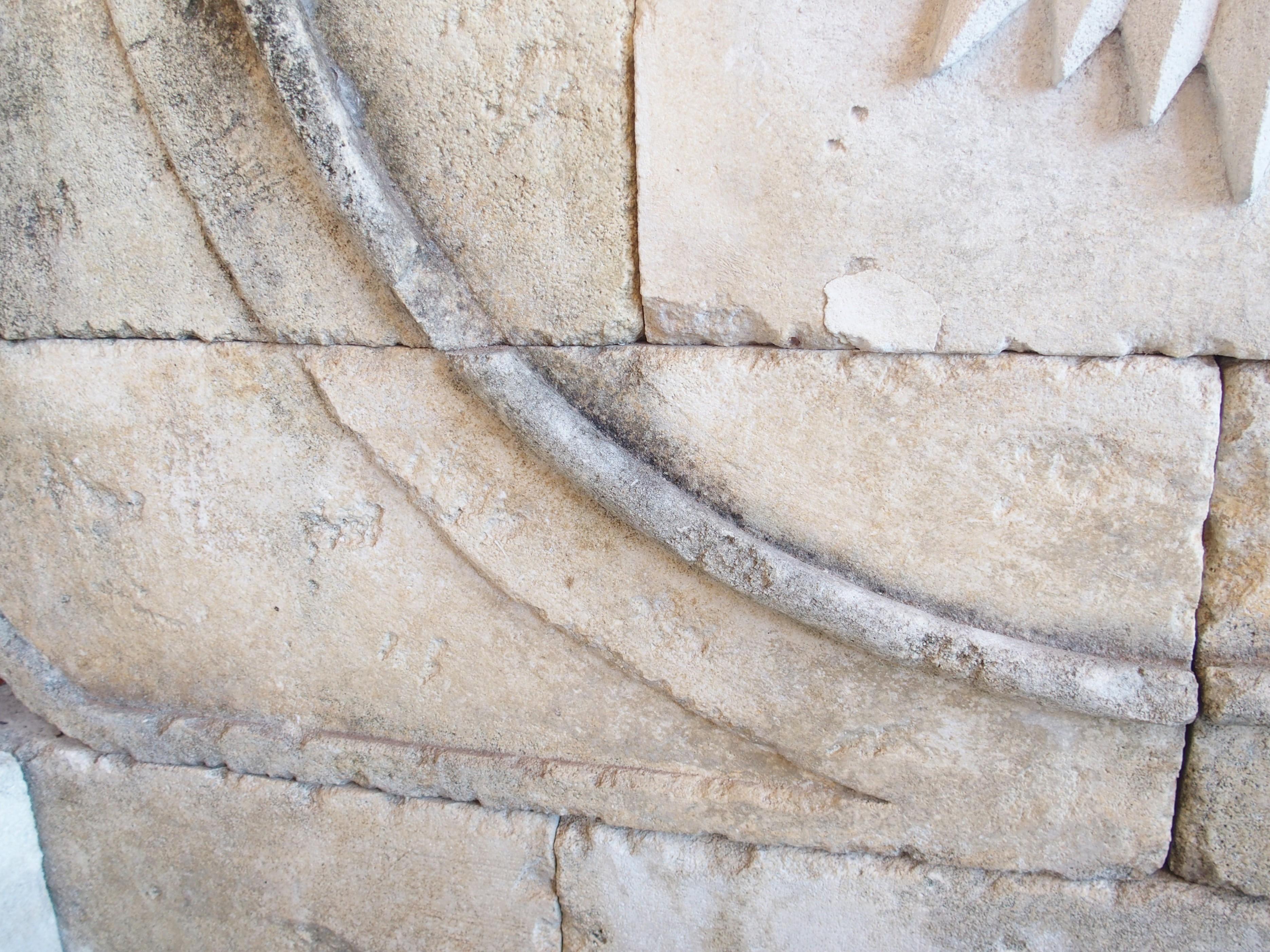 Beautifully Carved French Sunburst Wall Fountain in Aged Limestone For Sale 7
