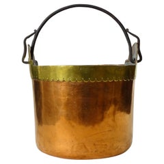 Caldero italiano de cobre y latón bellamente decorado y fabricado a mano