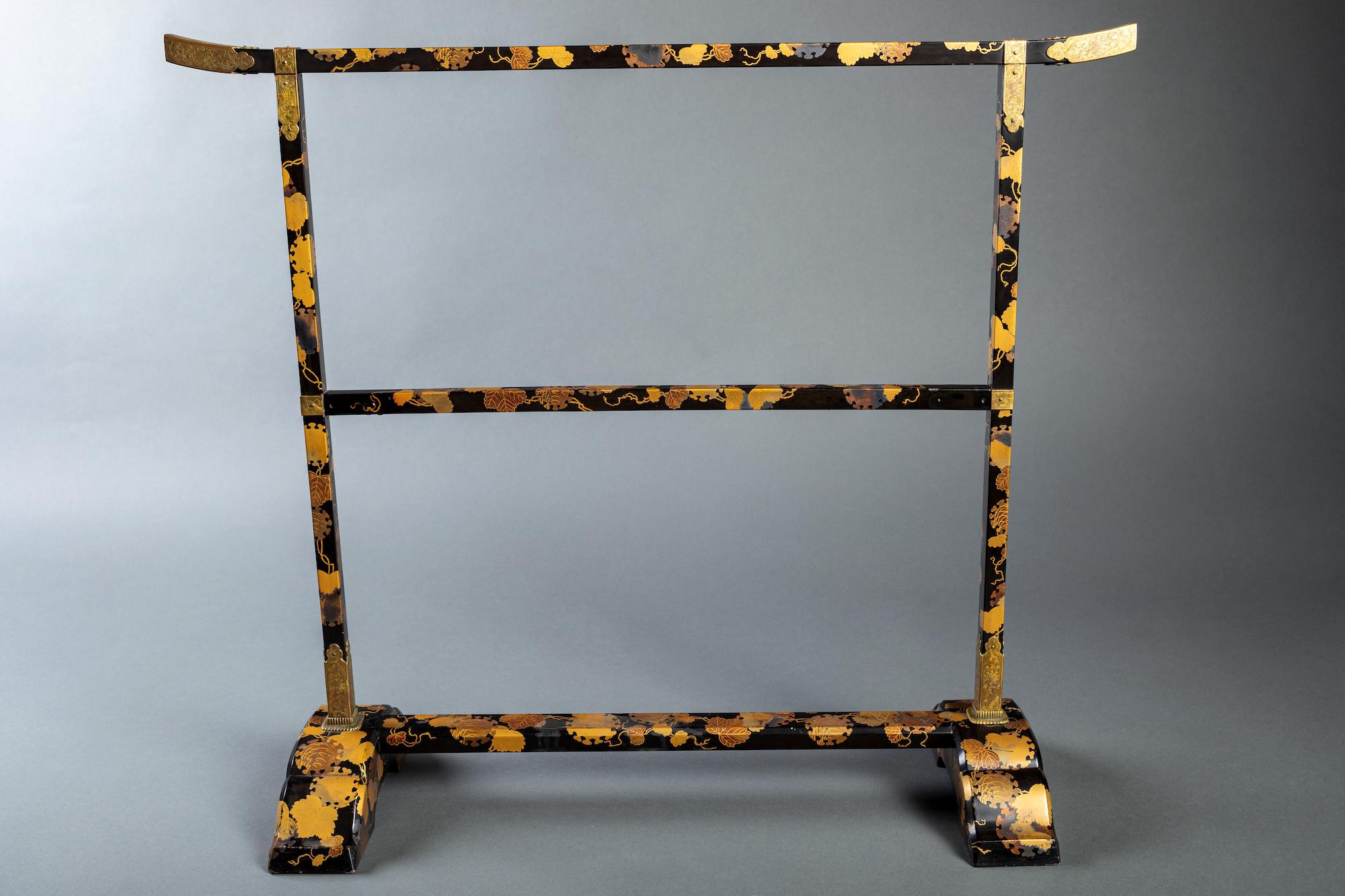 19th Century Beautifully Decorated Lacquer Towel  Rack for Tea Ceremony.  For Sale