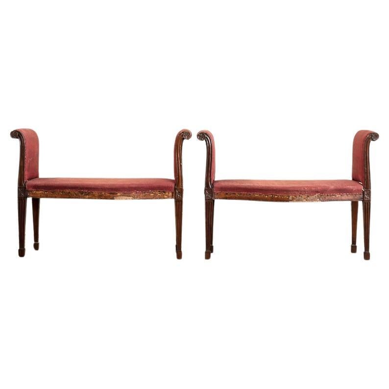 Beautifully Drawn Pair of 18th Century Hepplewhite Period Mahogany Window Seats