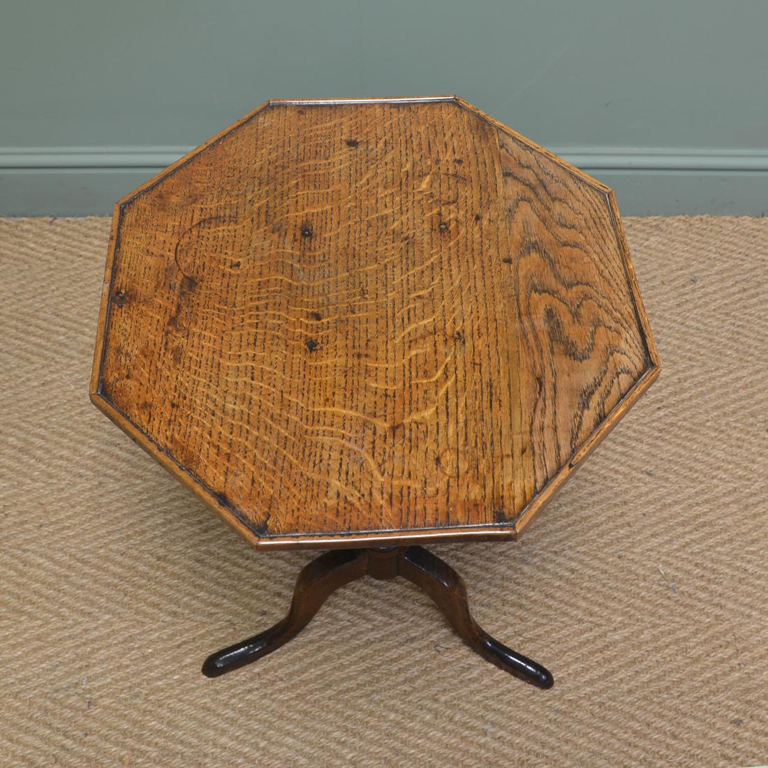 Mid-19th Century Beautifully Figured Regency Oak Antique Occasional Table