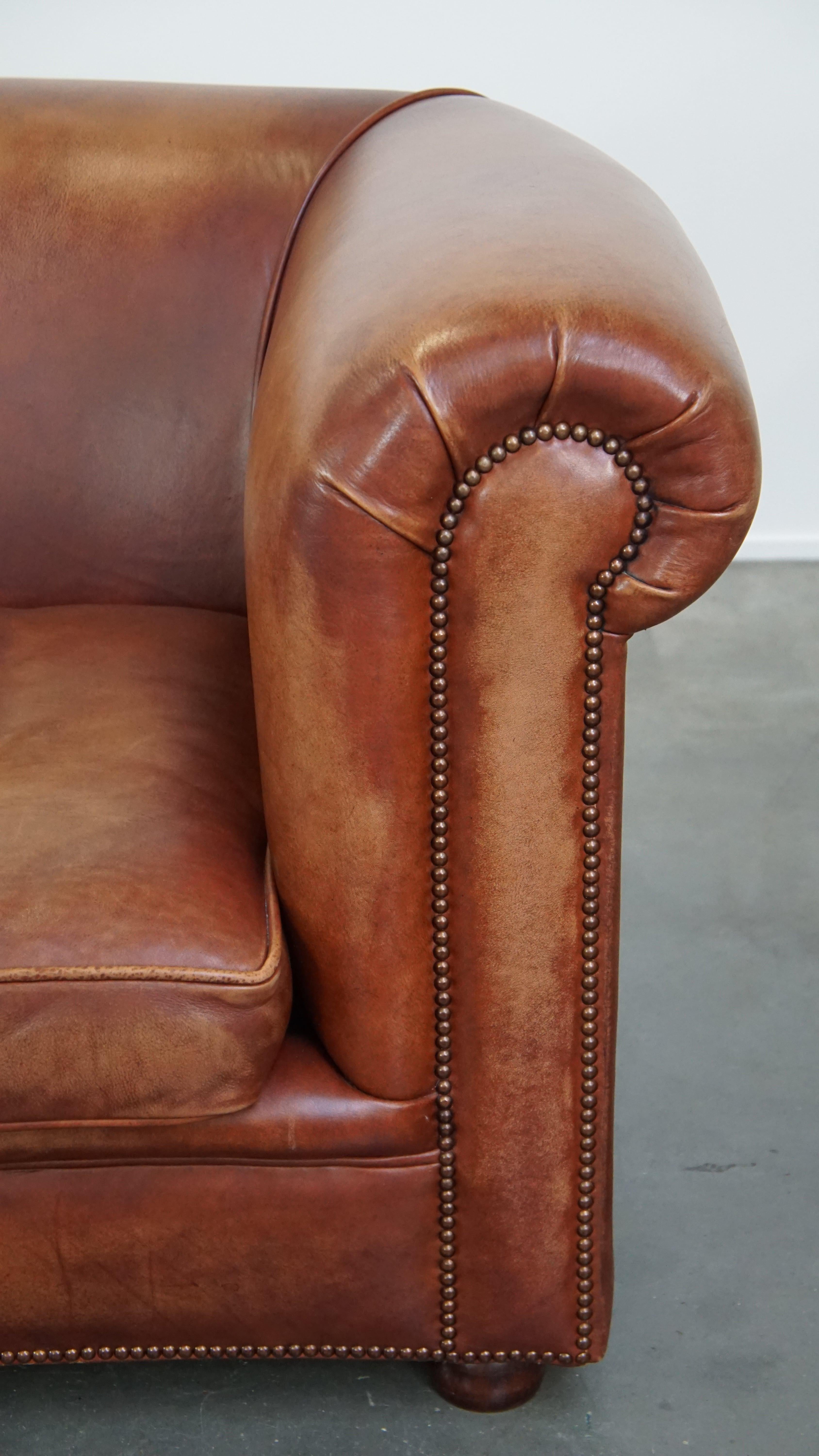 Beautifully finished spacious 3-seater sofa, cognac-colored cowhide leather 8