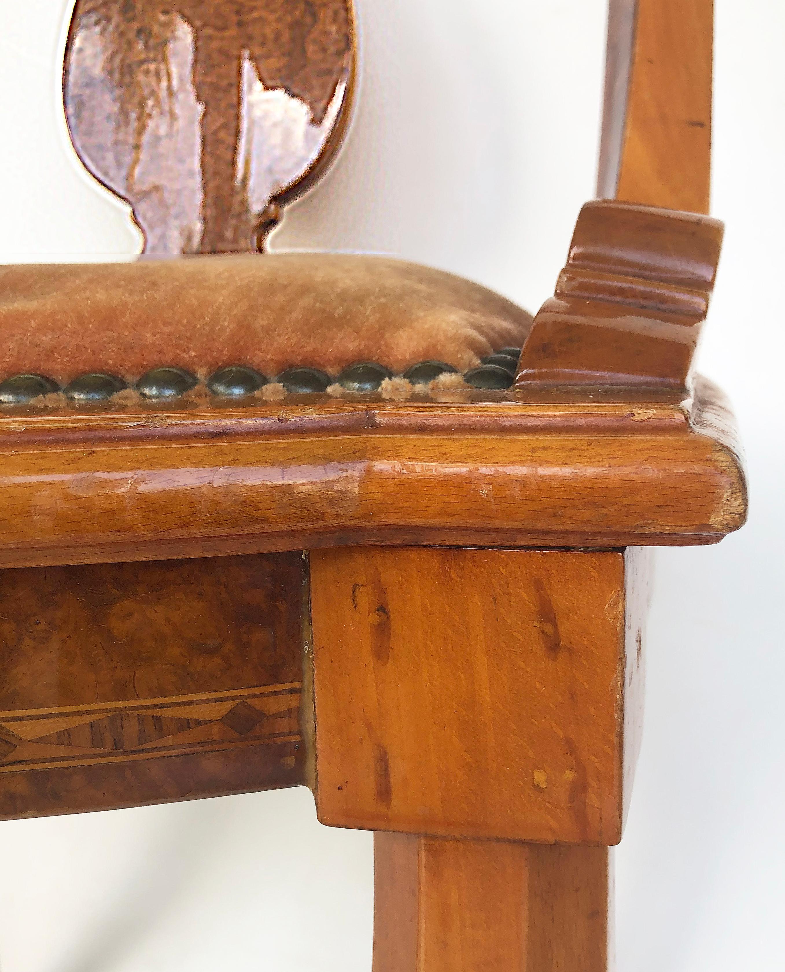1920s Grained Fine Austrian Biedermeier Burlwood Table and 2 Chairs For Sale 14