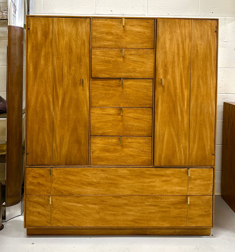 Beautifully Grained MidCentury Modern Tall Bedroom Chest For Sale at