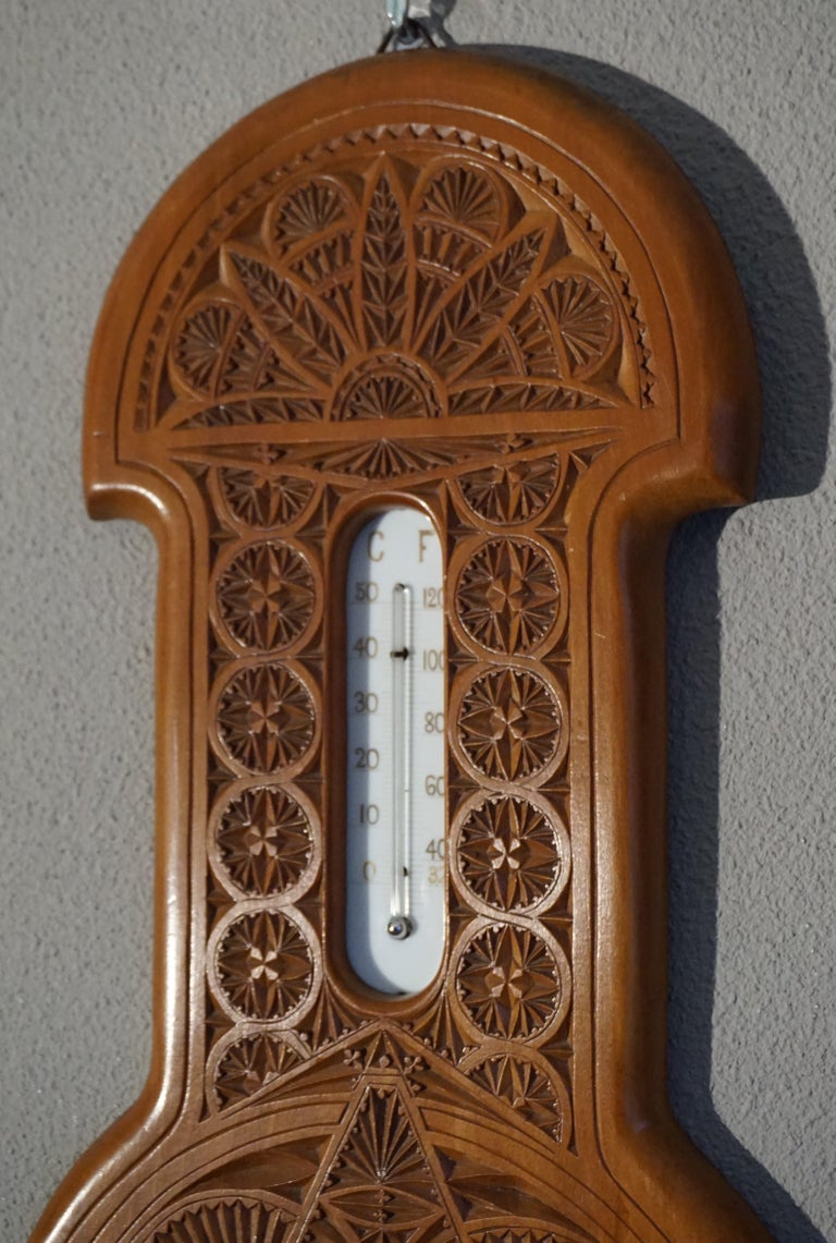 Good size, highly decorative and excellent condition Arts & Crafts barometer.

This unique Arts & Crafts, banjo barometer is another great example of the beauty and the quality of the workmanship of the Arts & Crafts era. It’s larger than average