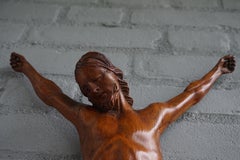 Beautifully Hand Carved Antique Wooden Corpus of Jesus Christ for Wall Mounting