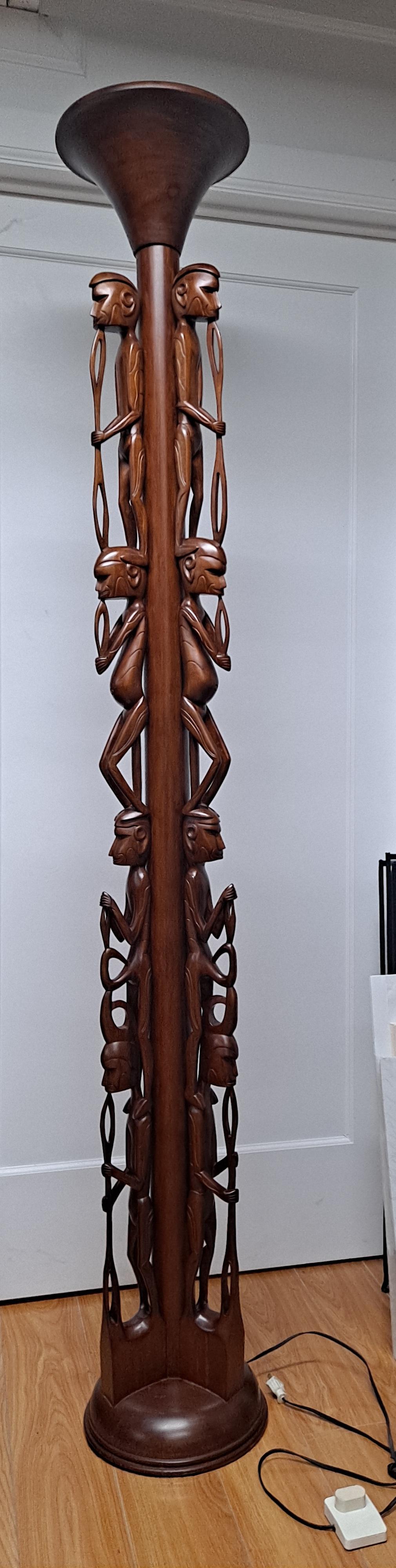 Beautifully hand carved wooden figure floor lamp In Good Condition For Sale In San Francisco, CA