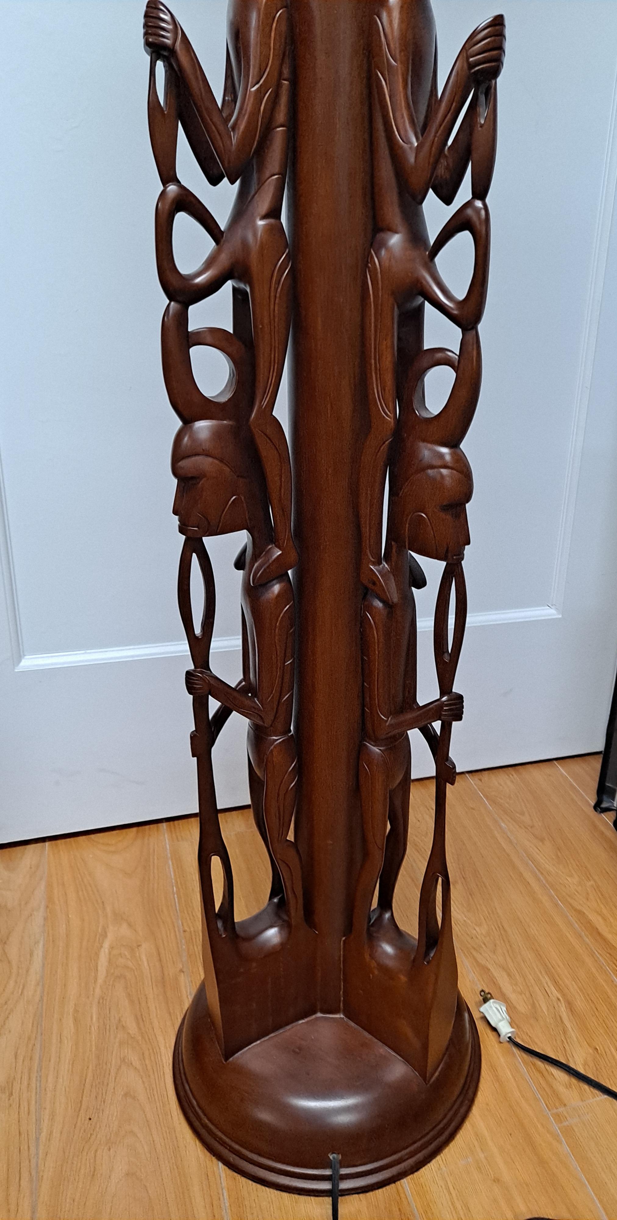 Beautifully hand carved wooden figure floor lamp For Sale 4