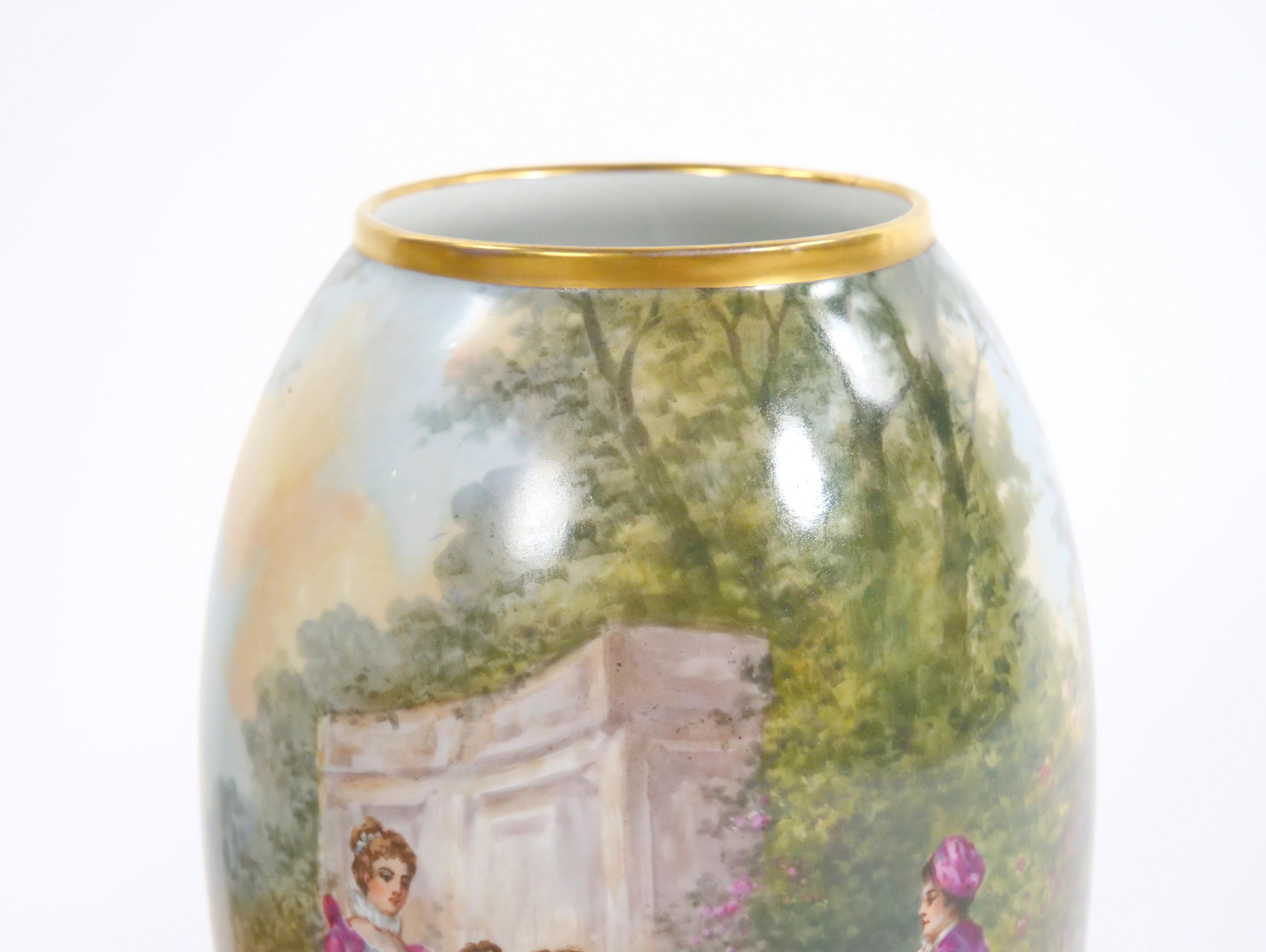 Wunderschön handbemalt & dekoriert Vergoldete Szene Detail dekorative Paar Vase im Angebot 4