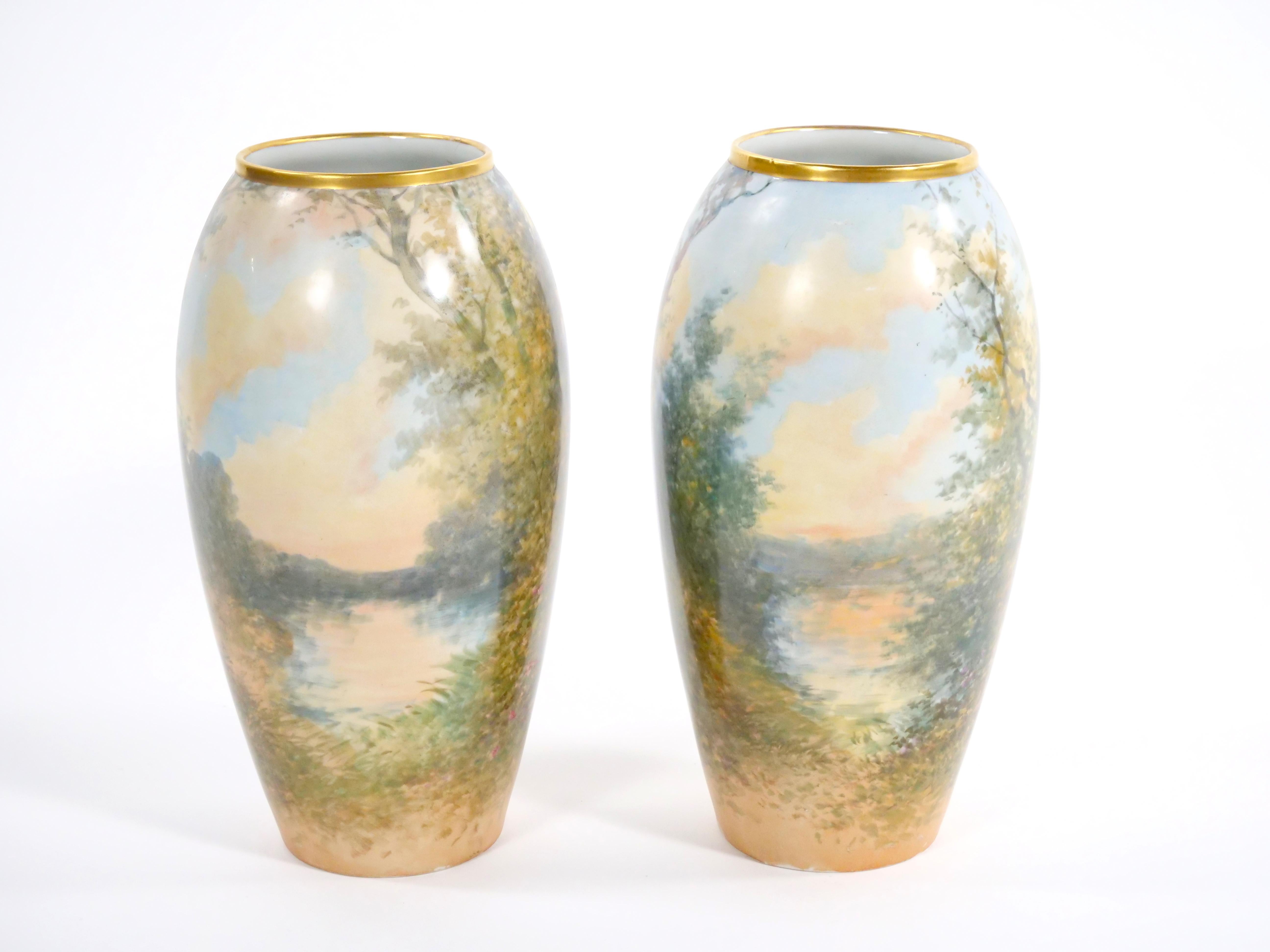Beautifully Hand Painted & Decorated Gilt Gold Scene Detail Decorative Pair Vase In Good Condition For Sale In Tarry Town, NY