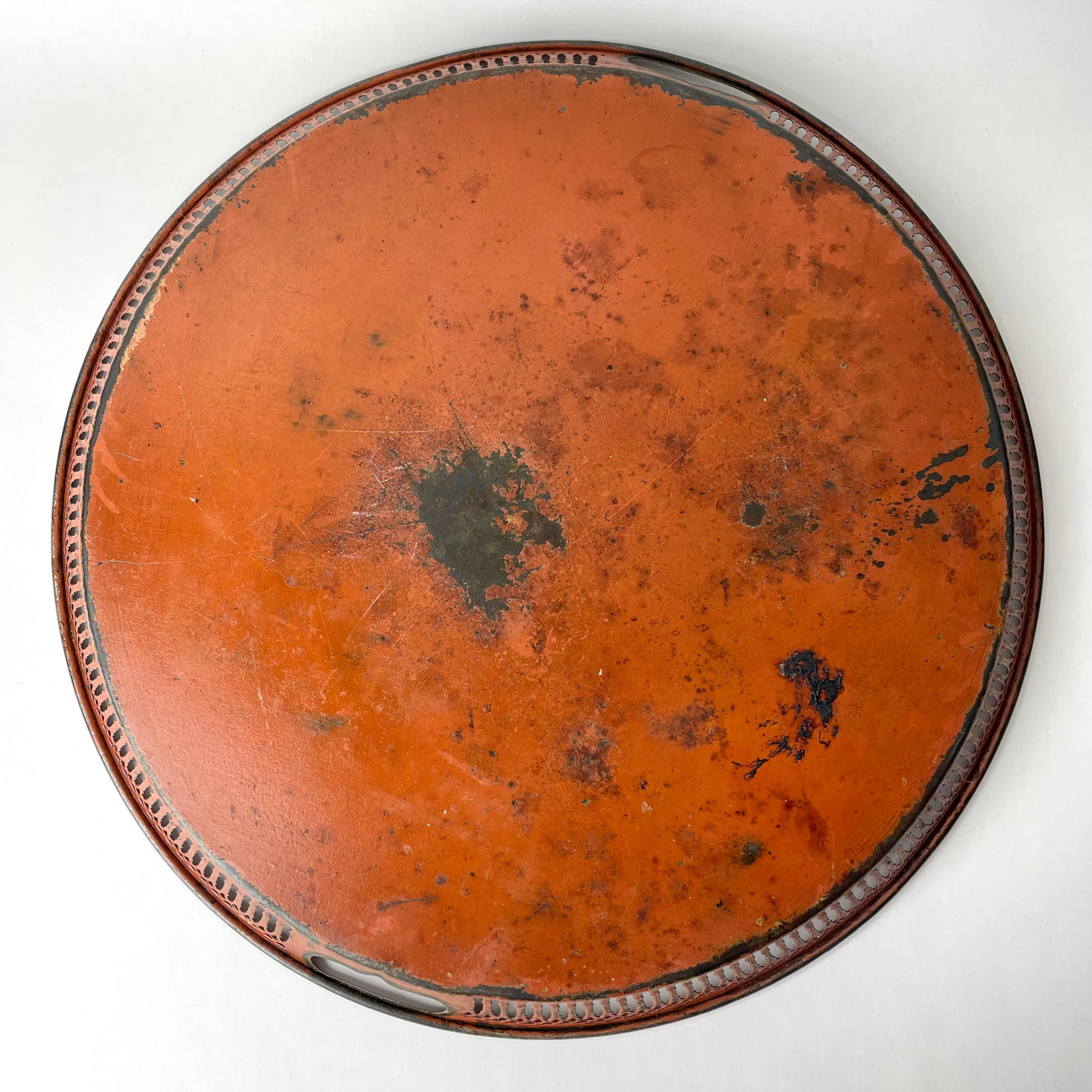 Beautifully handpainted tray with patina from early 19th Century 3
