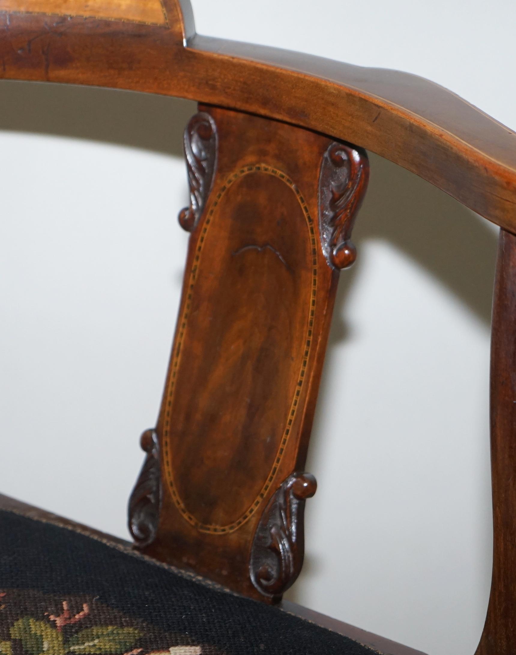 Walnut Beautifully Inlaid Sheraton Revival Victorian Corner Chair, Sublime Quality