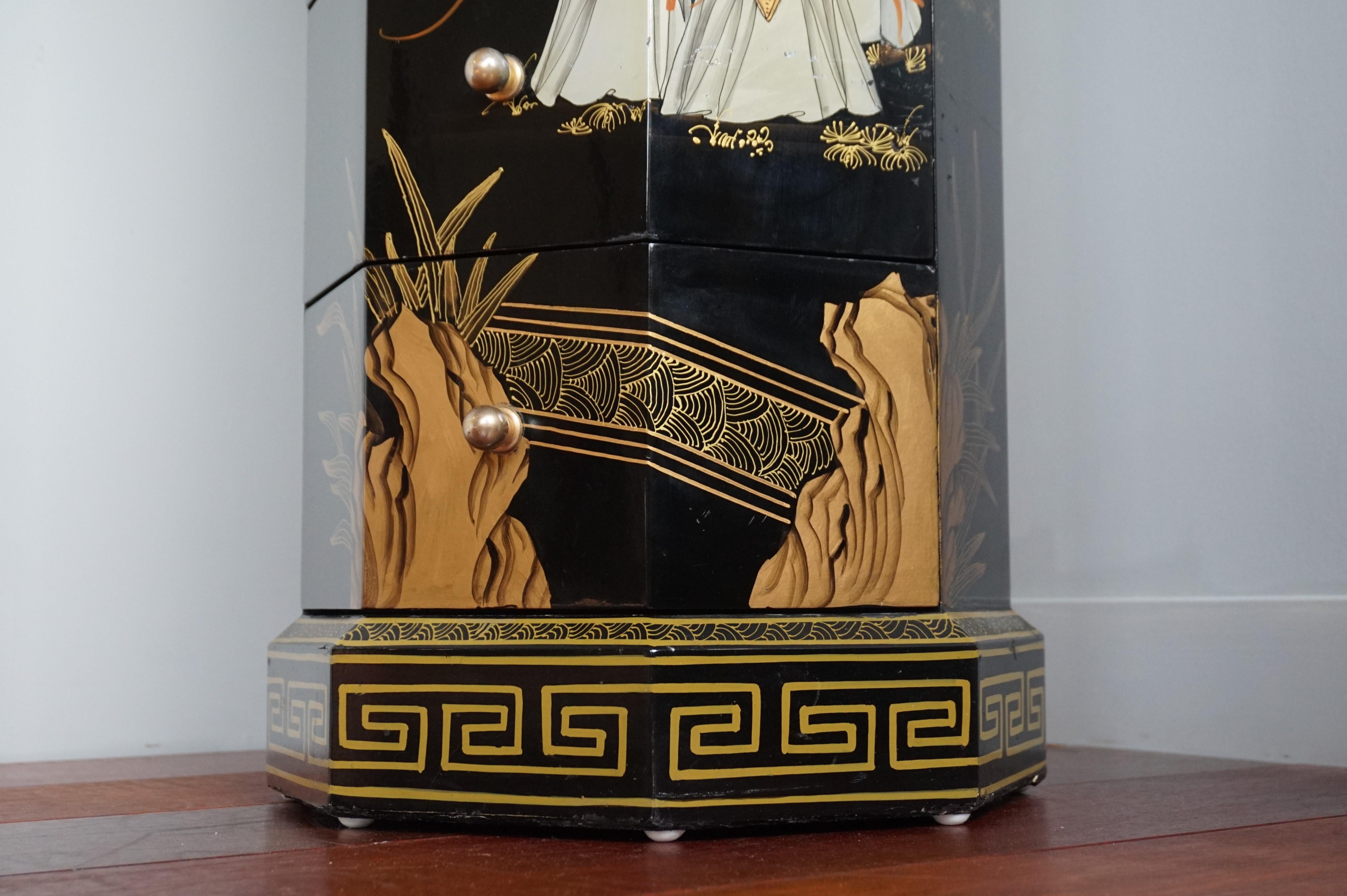 Beautifully Lacquered Column Chest of Drawers with Hand Painted Japanese Geishas 11