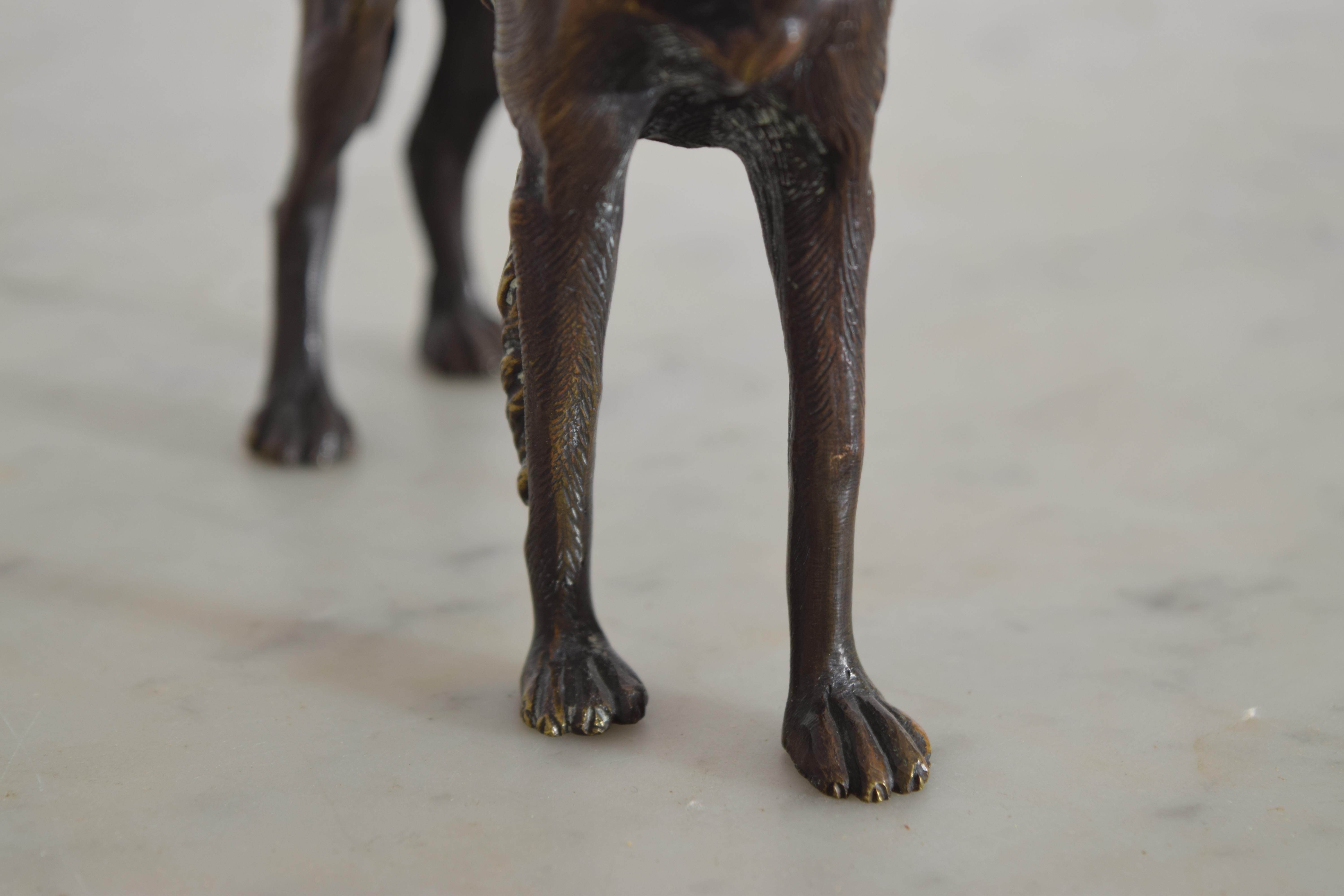Bellissima scultura in bronzo Borzoi Russian Wolfhound In condizioni buone in vendita a Atlanta, GA