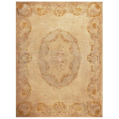Schöner, weicher, großer, geblümter, antiker, französischer Savonnerie-Teppich 13'6" x 18'