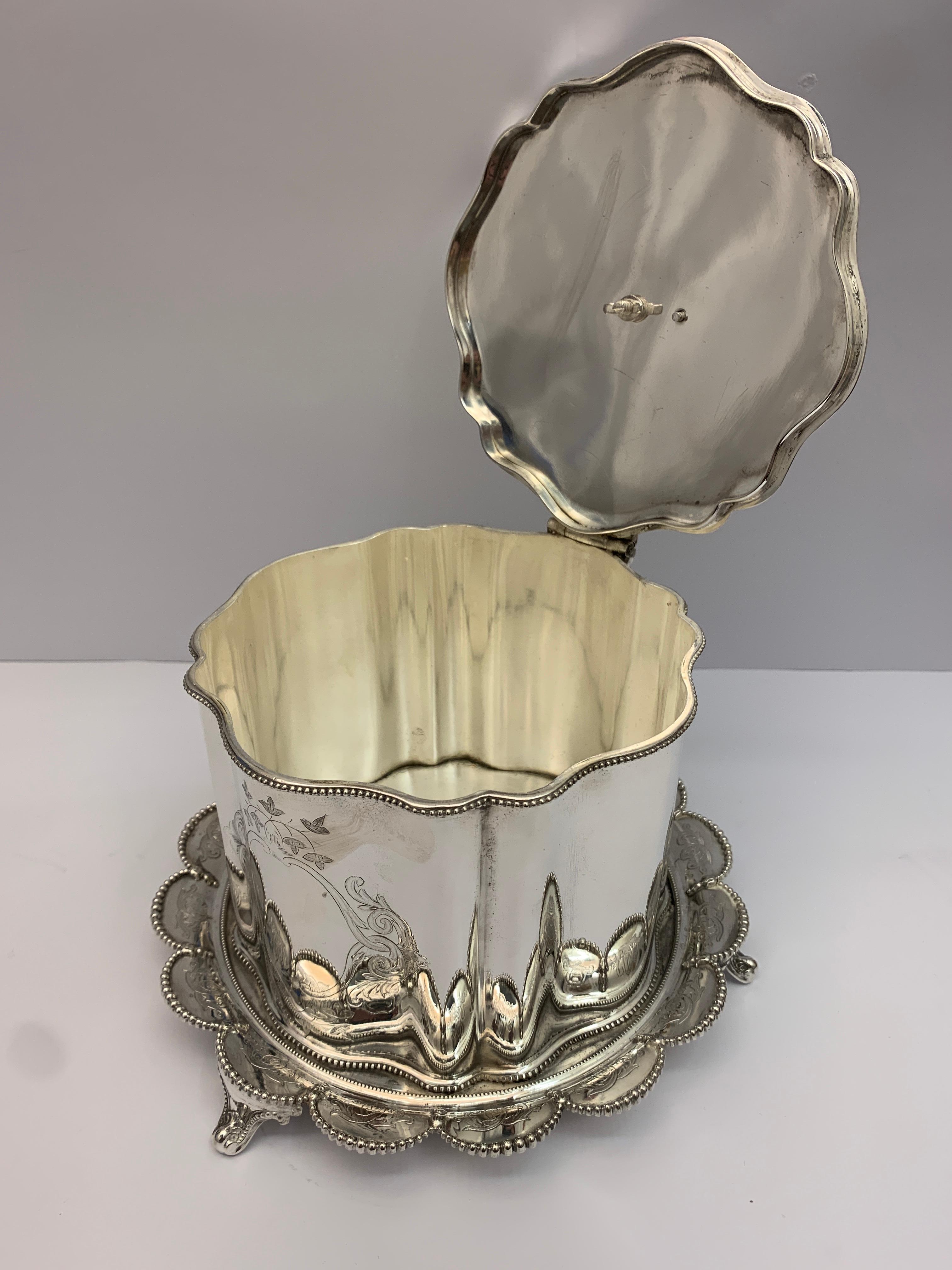 English Beautifully Styled Silver Plate Biscuit or Cookie Box, 1900