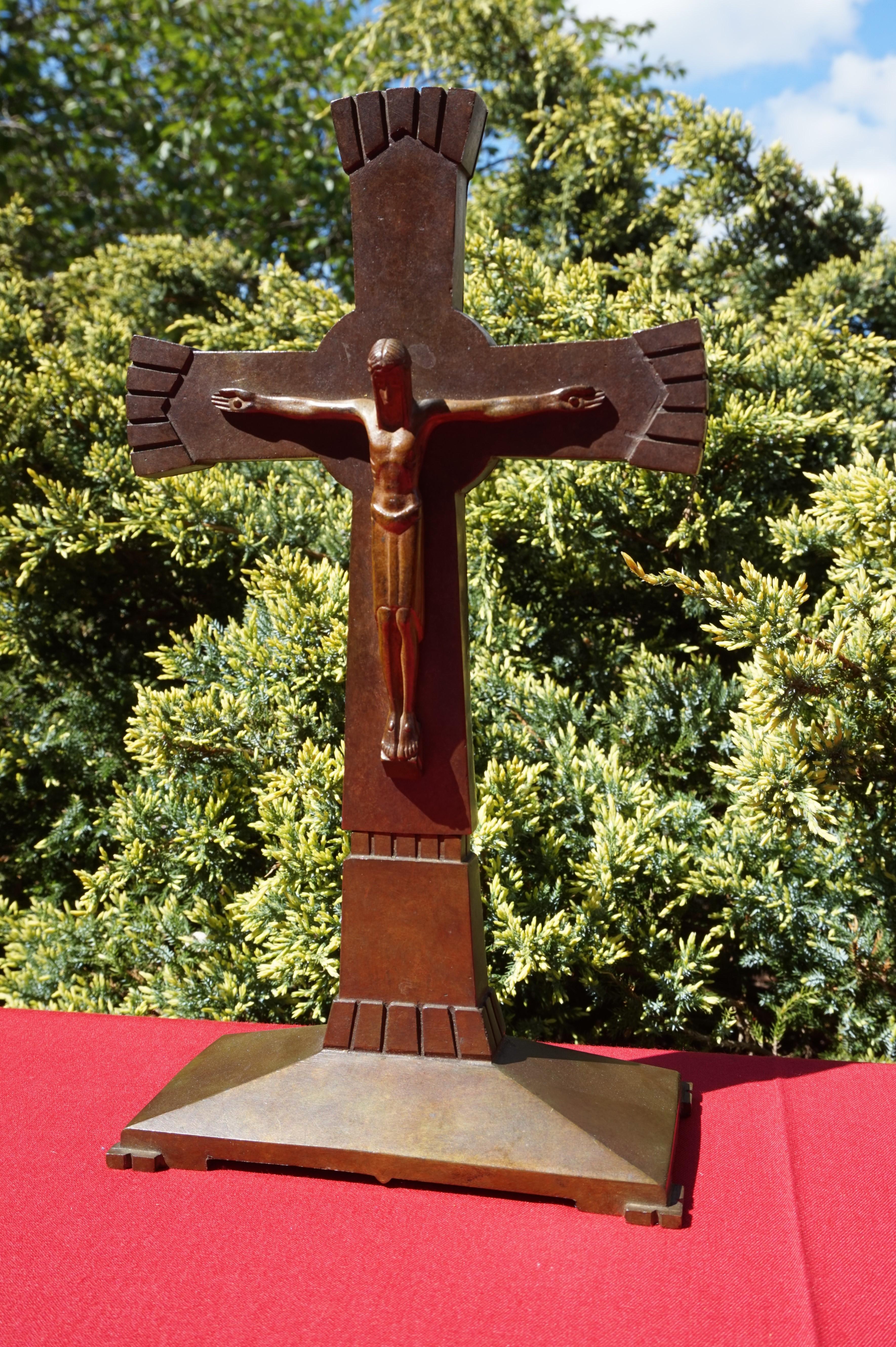 Beautifully Stylized & Great Condition Bronze Art Deco Crucifix w. Maker's Marks For Sale 1