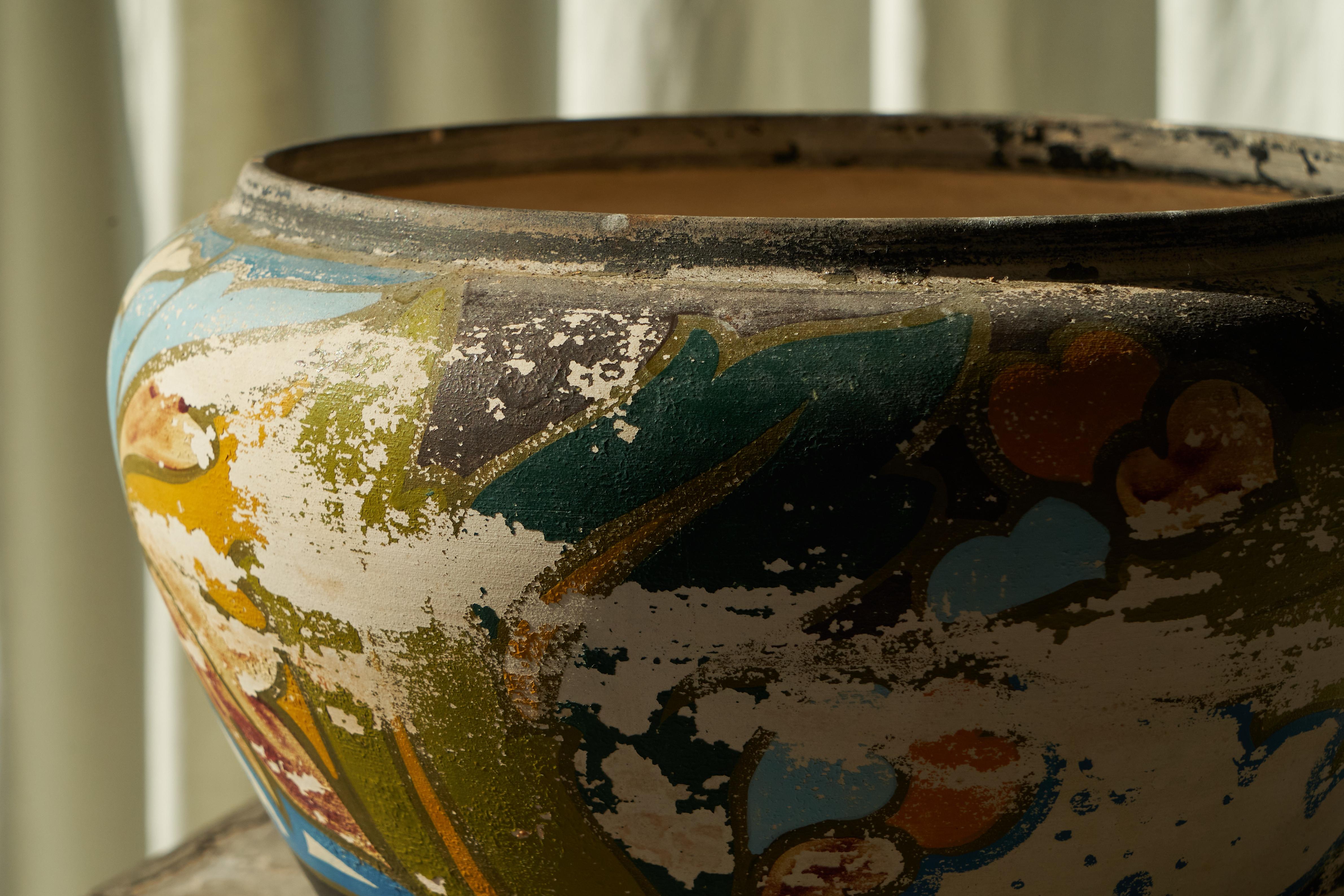Wunderschön verwitterte Gouda Plateel-Vase oder Pflanzgefäß Vase oder Pflanzgefäß, Niederlande 1930er Jahre im Angebot 1