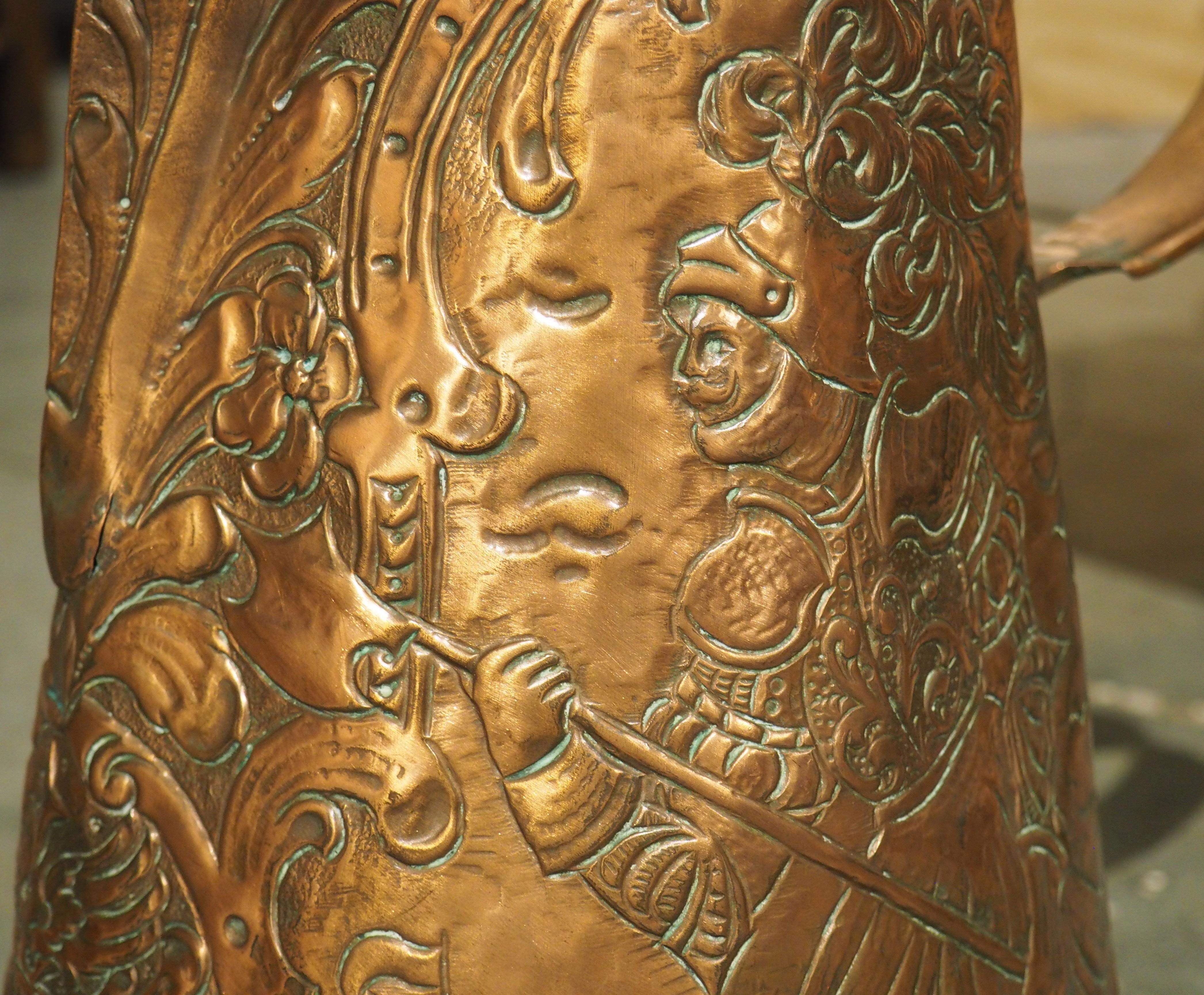 Beautifully Worked Circa 1700 Copper Repousse Flagon Server from Bohemia In Good Condition In Dallas, TX