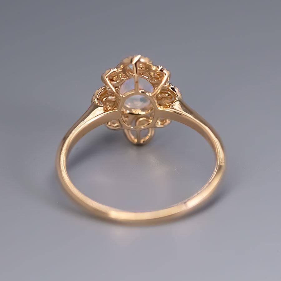 Beauty of Swirls - Fire Opal Diamond Engagement Ring 18K Yellow Gold In New Condition For Sale In Suwanee, GA