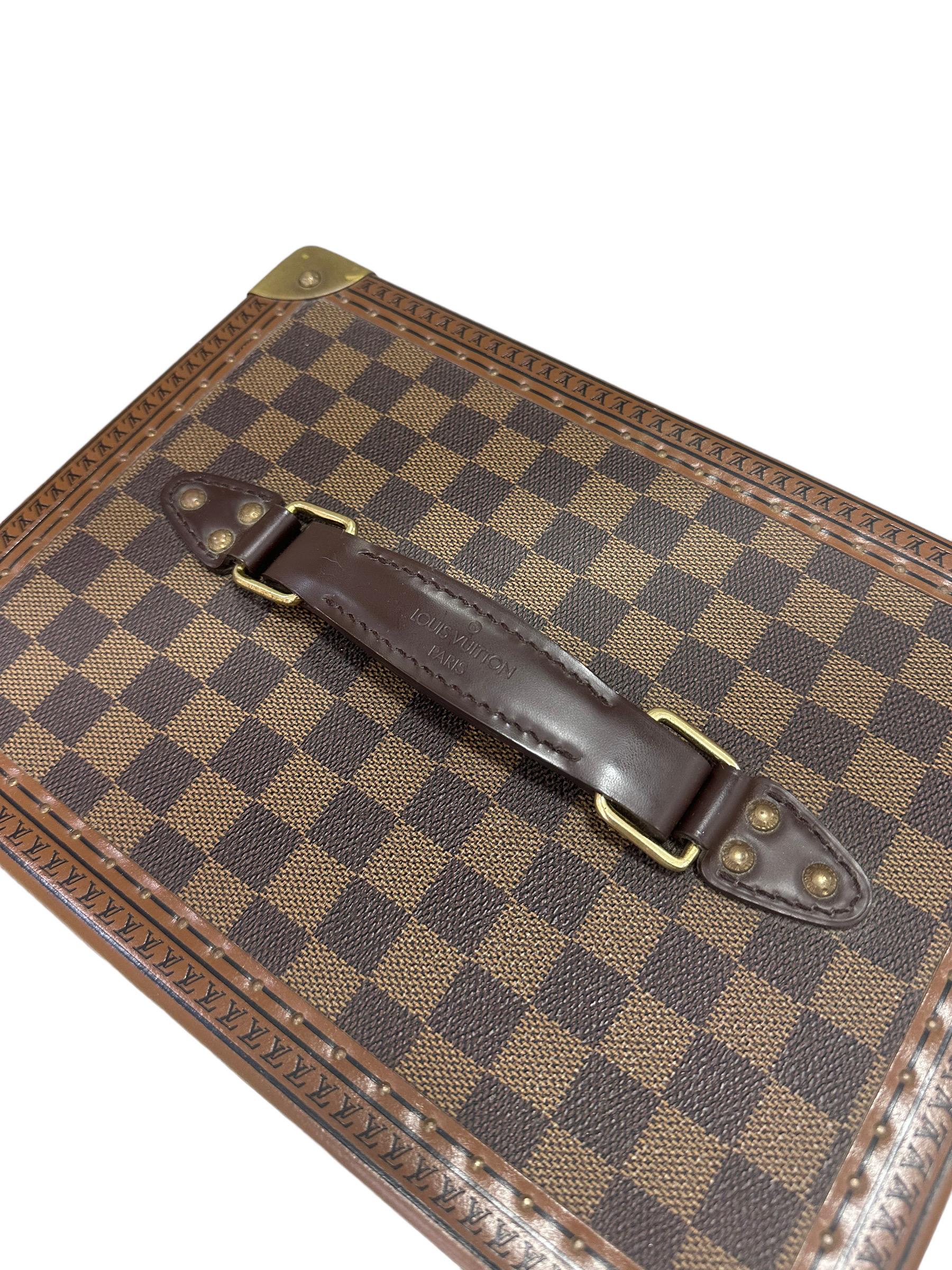 Beauty Rigido Louis Vuitton Boite Flacons Damier For Sale 4