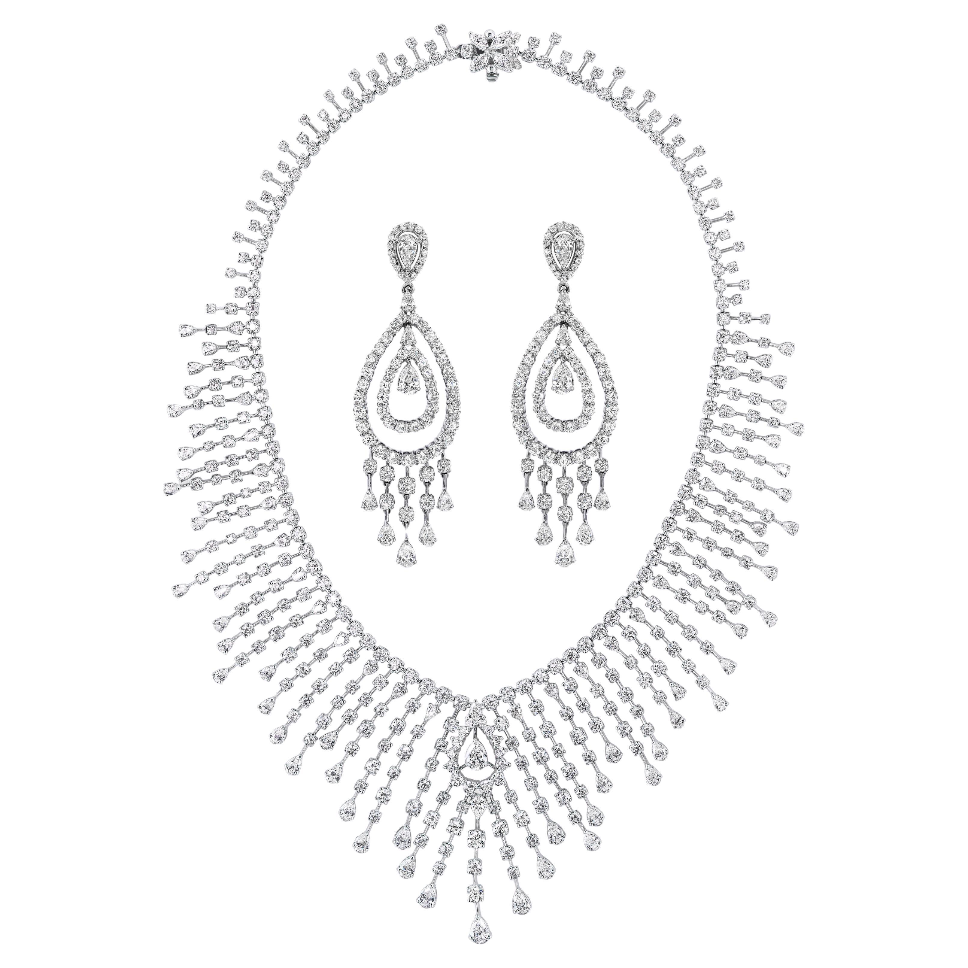 Beauvince Suite aus Halskette und Ohrringen mit Regendiamanten (45,14 Karat Diamanten) aus 18KW Gold