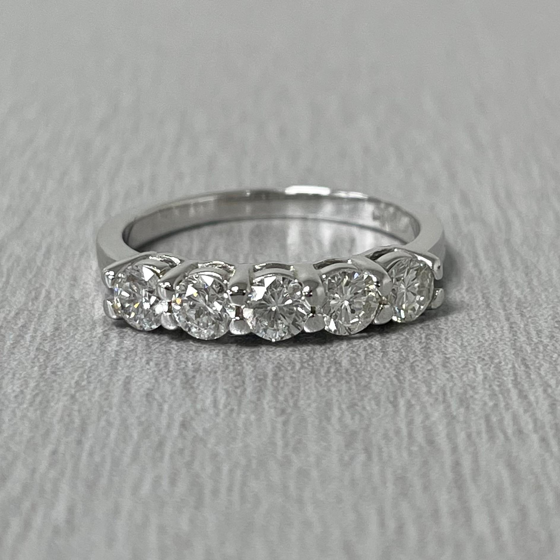 Beauvince 5 Stone Diamond Ring '0.85 Ct Diamonds' in White Gold In New Condition For Sale In New York, NY