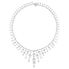 Collier Alisa de Beauvince (diamants de 28,12 carats) en platine