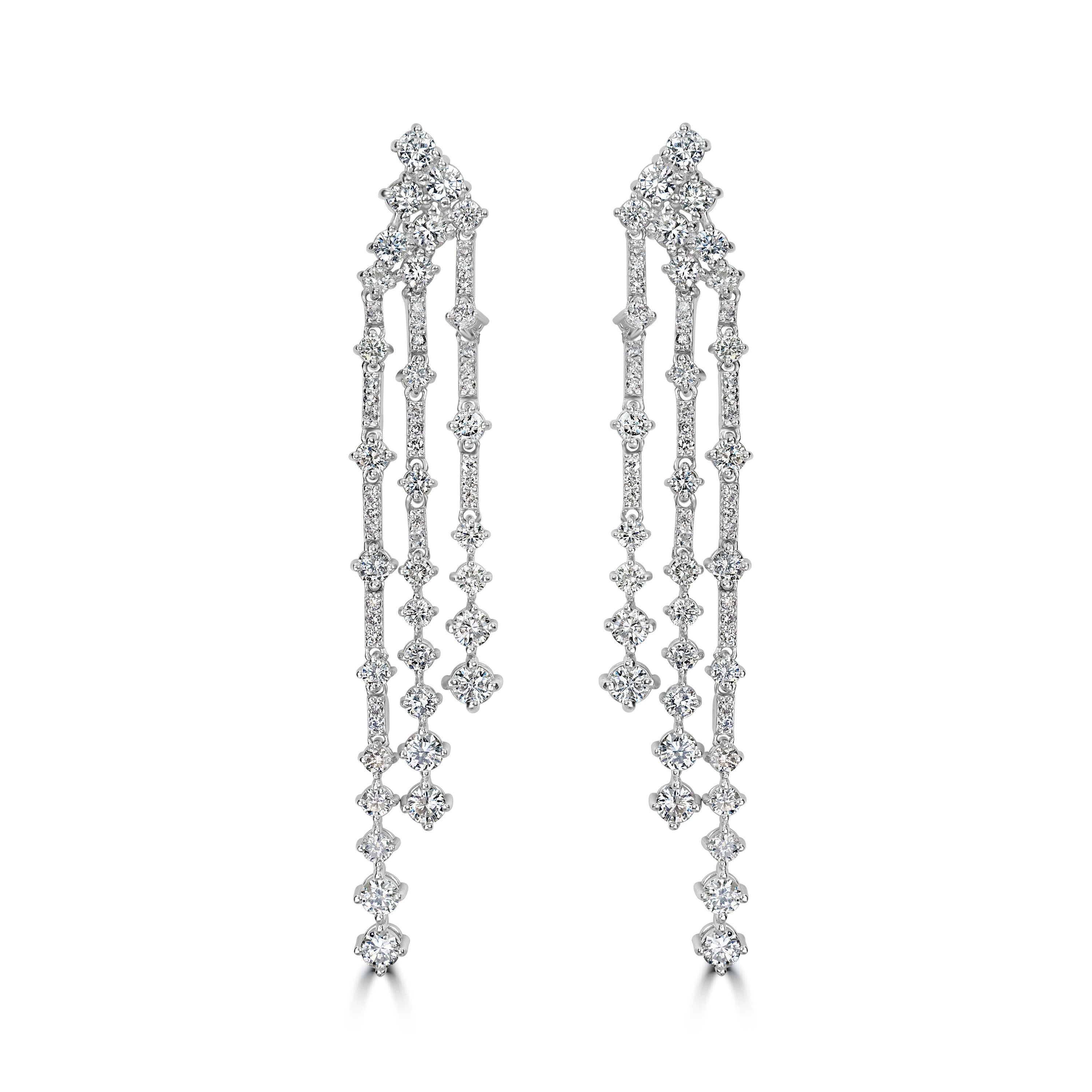 Contemporaneo Beauvince Big & Small Diamond Earrings (4.41 ct Diamonds) in White Gold in vendita