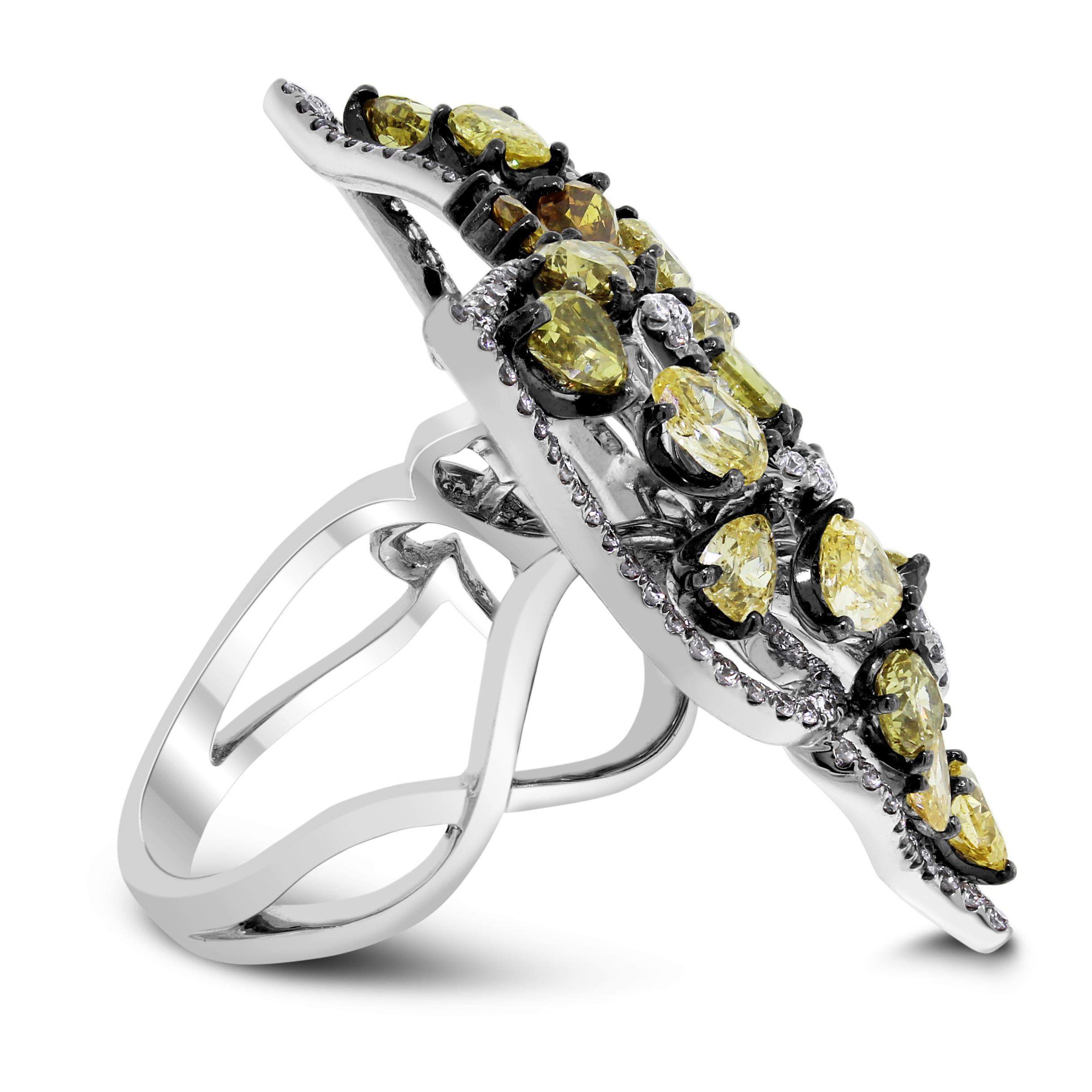 Beauvince Bague papillon automne 4,95 carats de diamants en or blanc en vente 2