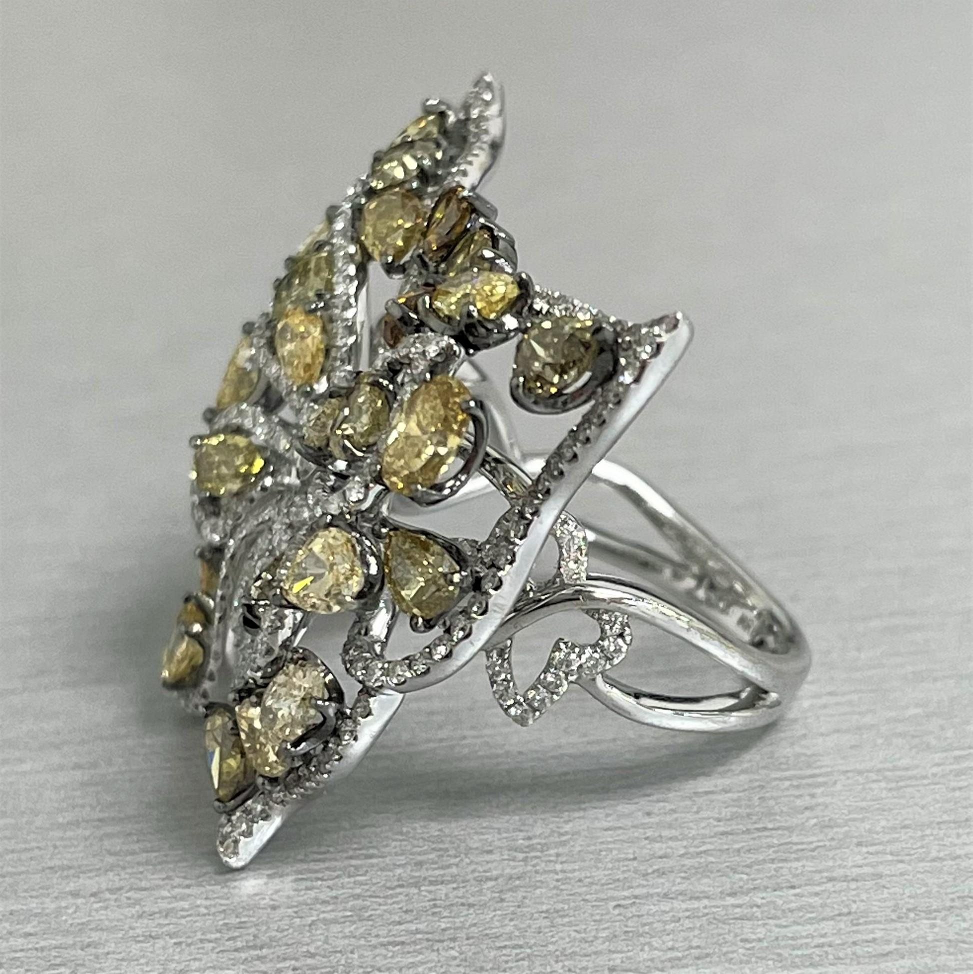 Beauvince Butterfly Fall Ring 4.95 Ct Diamonds in White Gold In New Condition For Sale In New York, NY