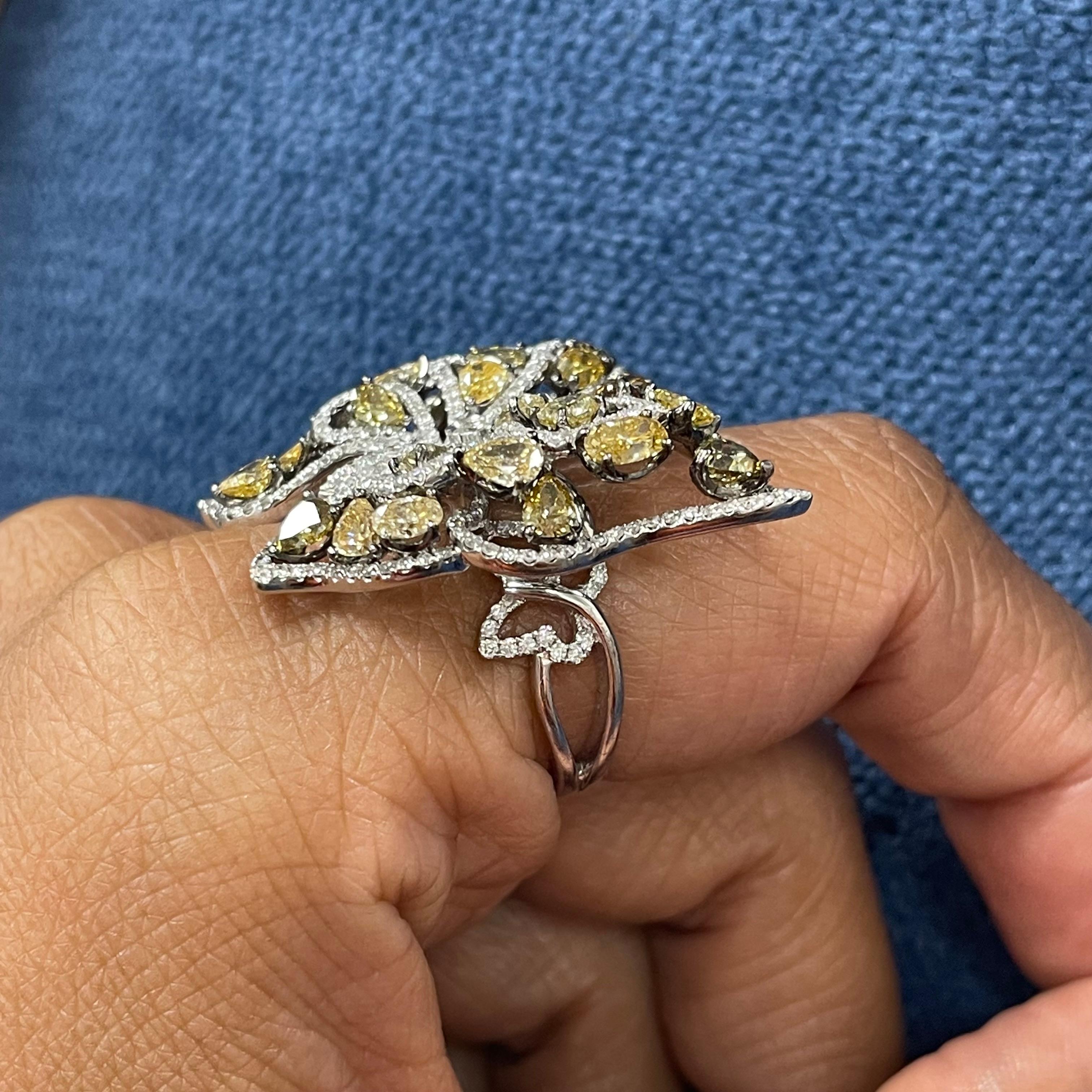 Beauvince Butterfly Fall Ring 4.95 Ct Diamonds in White Gold For Sale 1