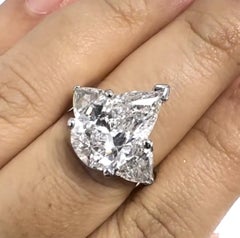 Beauvince Calista Engagement Ring (5.11 ct Pear Shape HSI1 GIA Diamond)