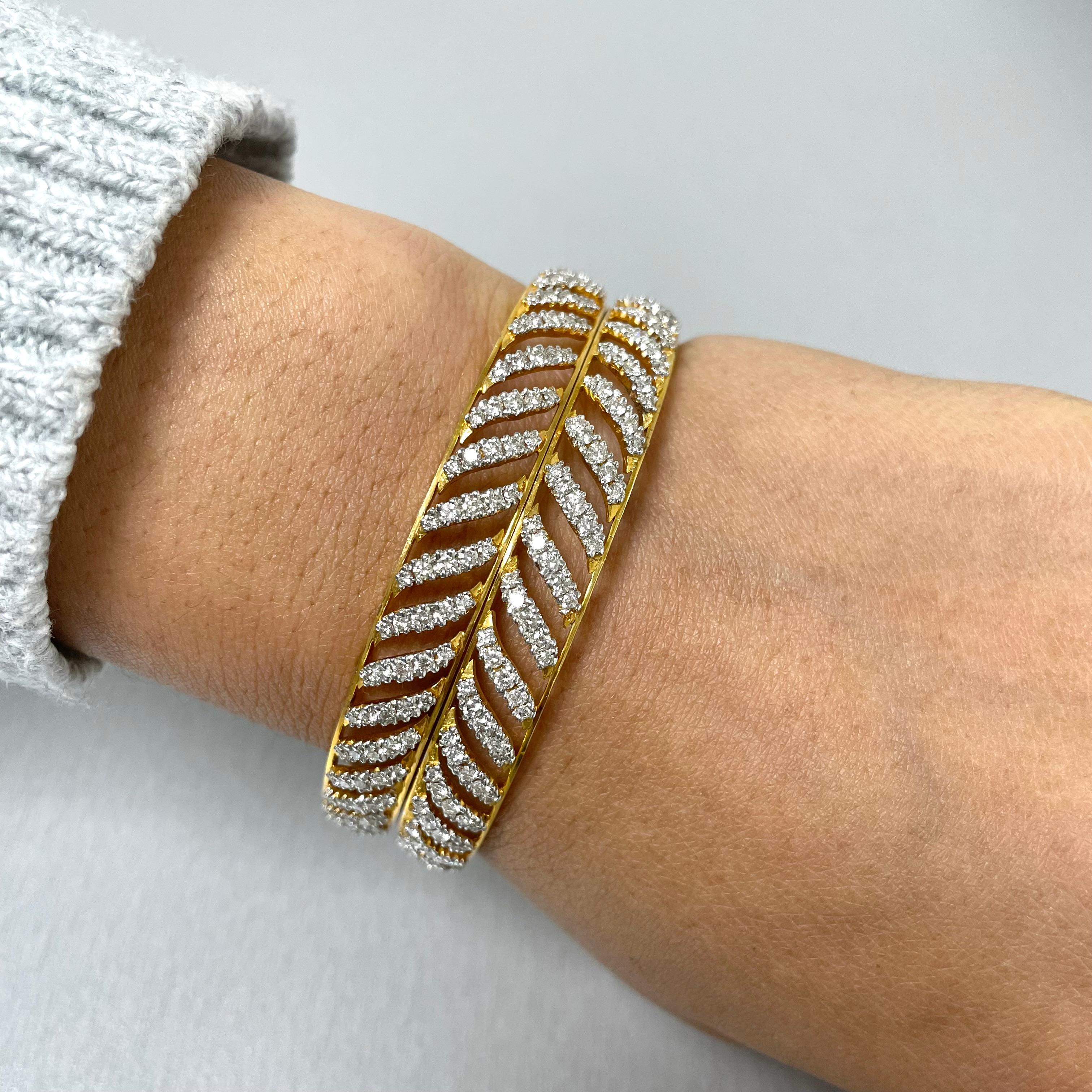 Contemporaneo Beauvince Curves Diamond Bangles Set '7,70 ct Diamonds' in oro 18K in vendita