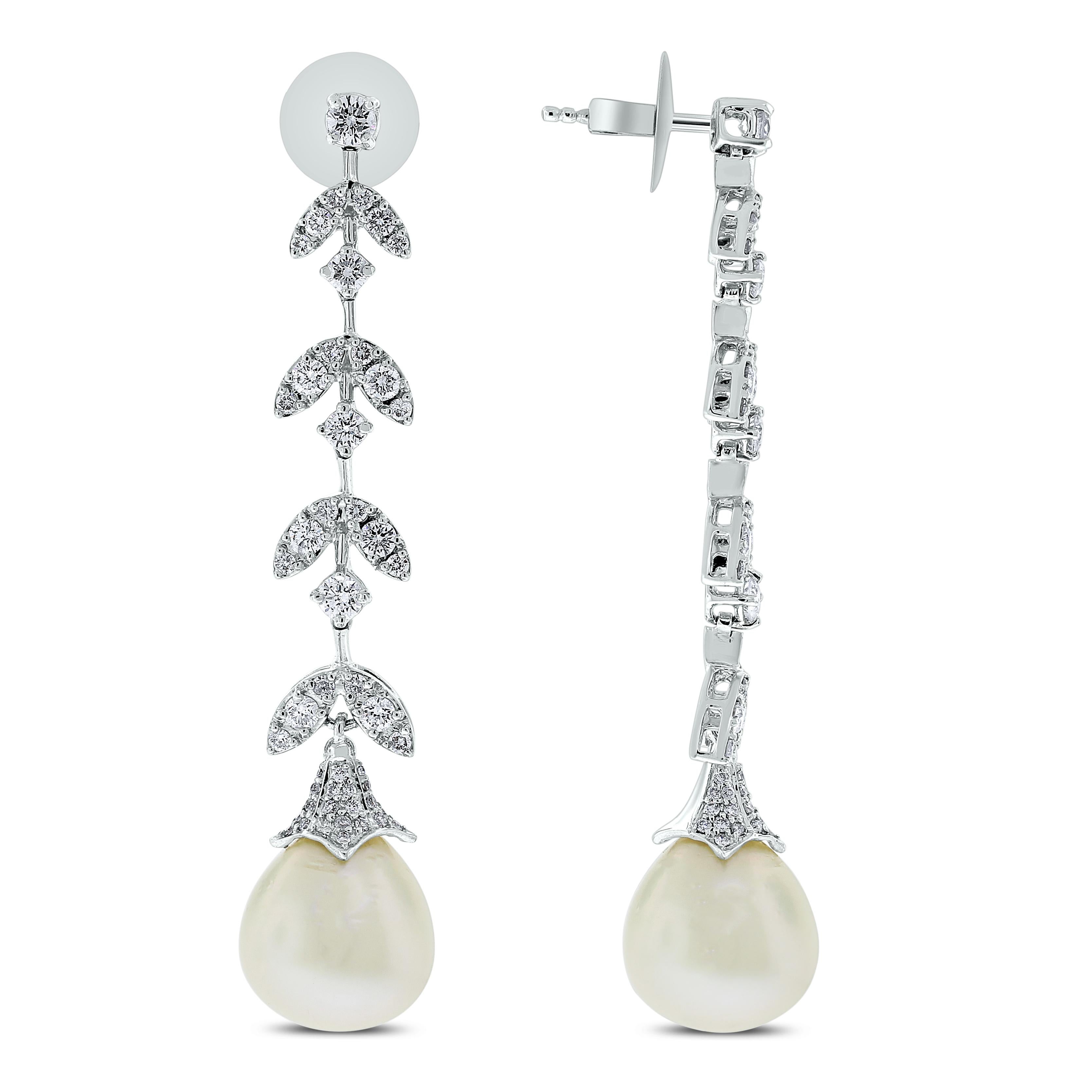 Beauvince Parure collier et boucles d'oreilles en or blanc avec diamants et perles des mers du Sud en vente 2
