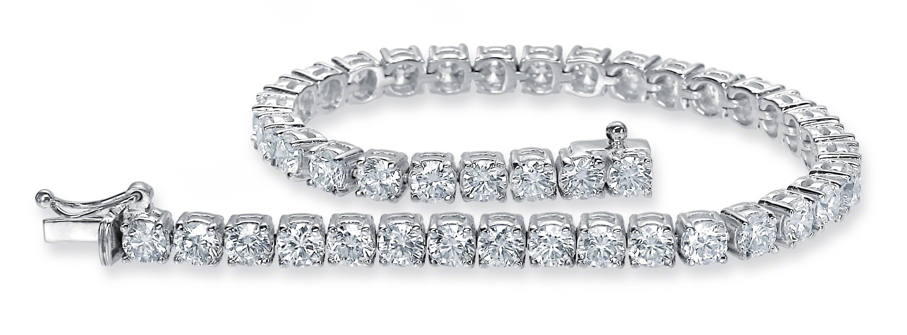 Beauvince Diamond Tennis Bracelet (9.60 ct Diamonds) in White Gold In New Condition For Sale In New York, NY