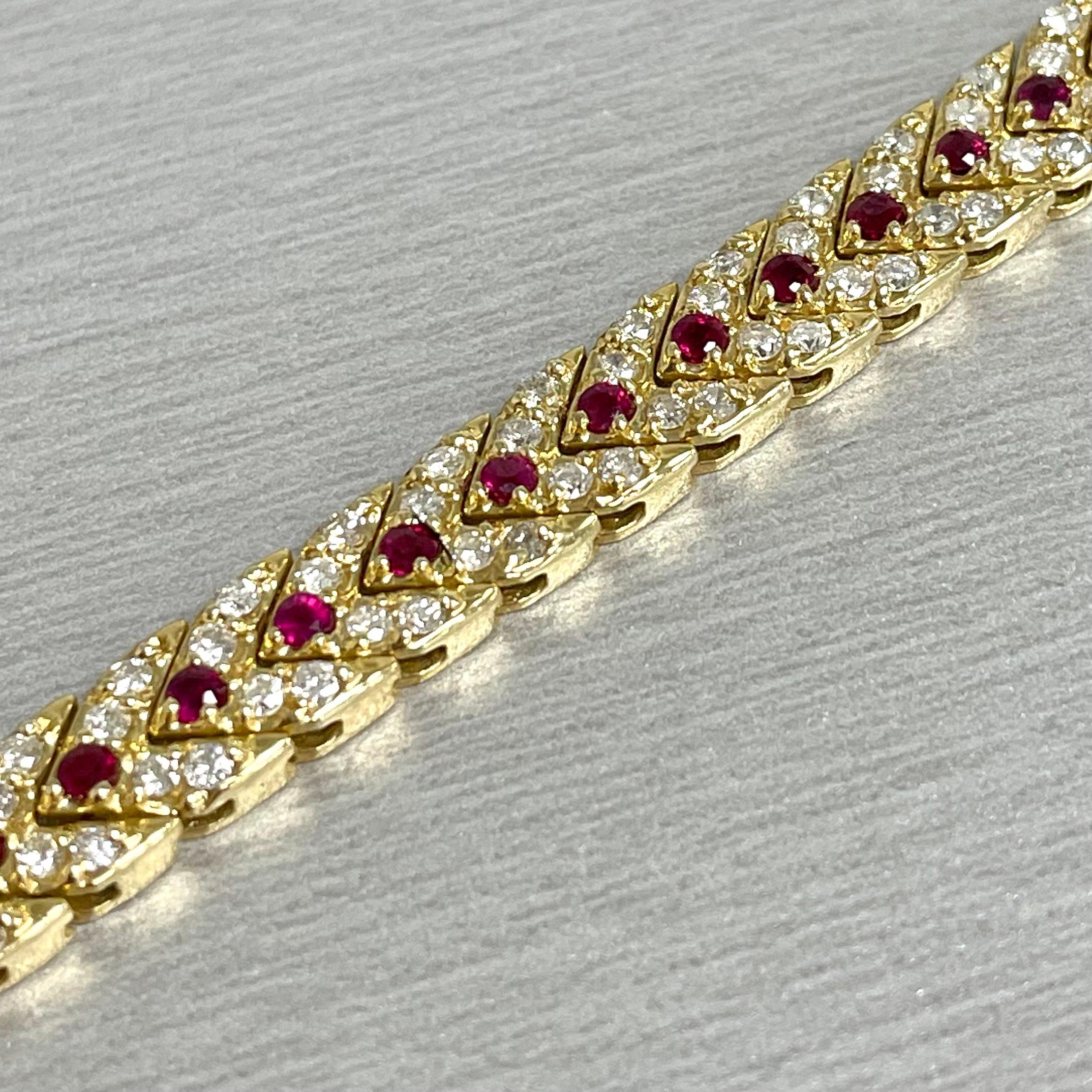 Round Cut Beauvince Directions Bracelet (4.38 ct Diamonds & Rubies) in Yellow Gold For Sale