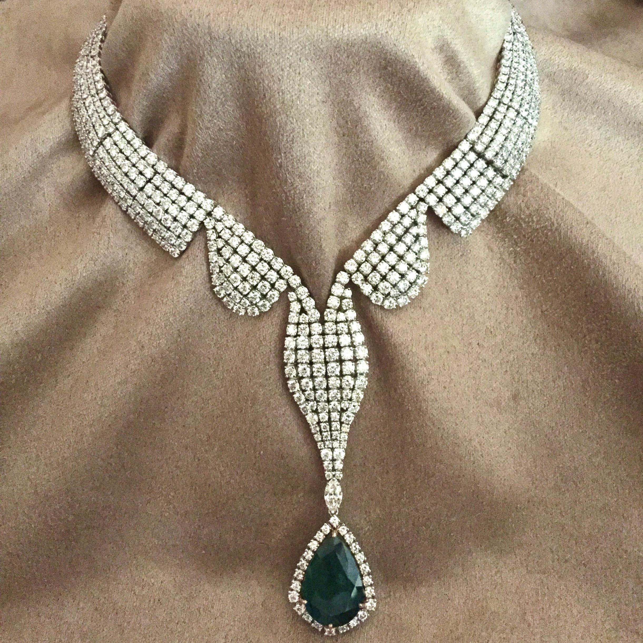 Beauvince 52.56 Carat Emeralds & 70.71 Carat Diamonds Love Suite in White Gold For Sale 2