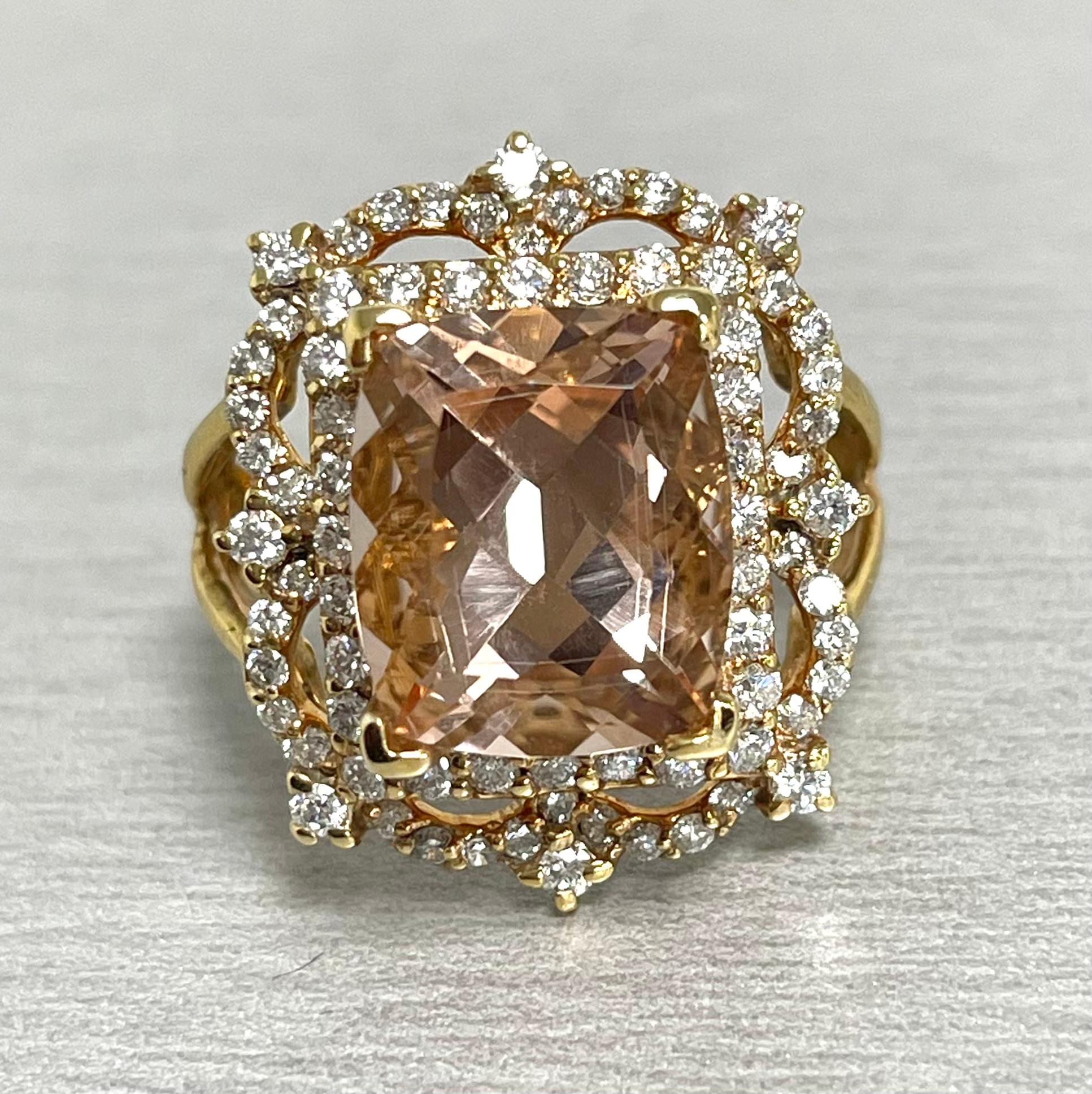 Round Cut Beauvince Frame Morganite & Diamond Ring '5.35 Ct Morganite', in Yellow Gold For Sale
