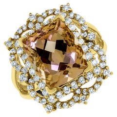Ring aus Gelbgold mit Morganit und Diamanten von Beauvince Frame, 5,35 Karat