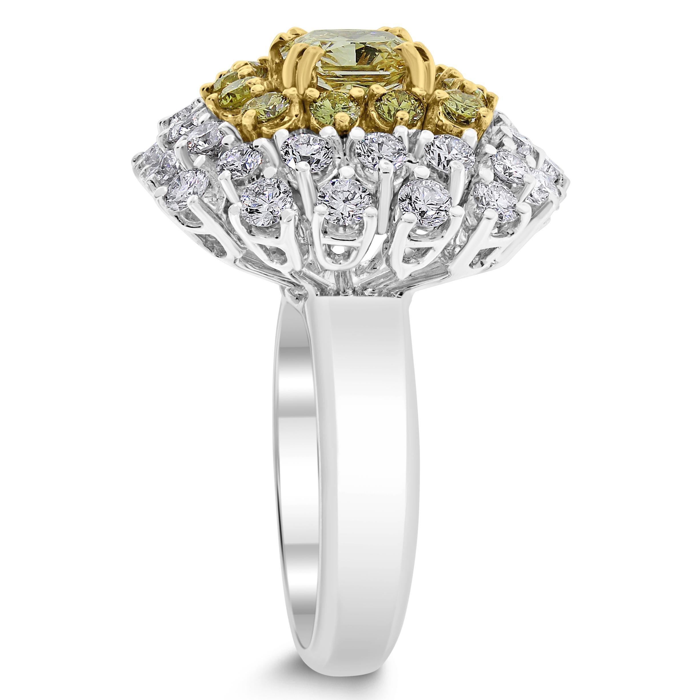 Colorful and pronounced, the Genelia ring brings together sunshine and starlight with a combination of yellow and white diamonds. The center radiant dazzles while the concentric halos of yellow and white diamonds highlight its beauty and